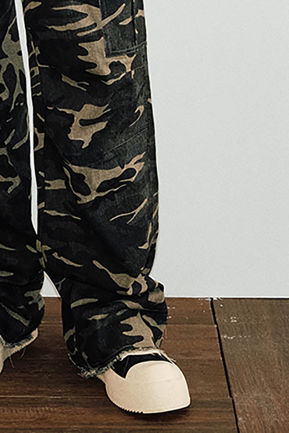 KREATE Camo Frayed Cargo, premium urban and streetwear designers apparel on PROJECTISR.com, KREATE
