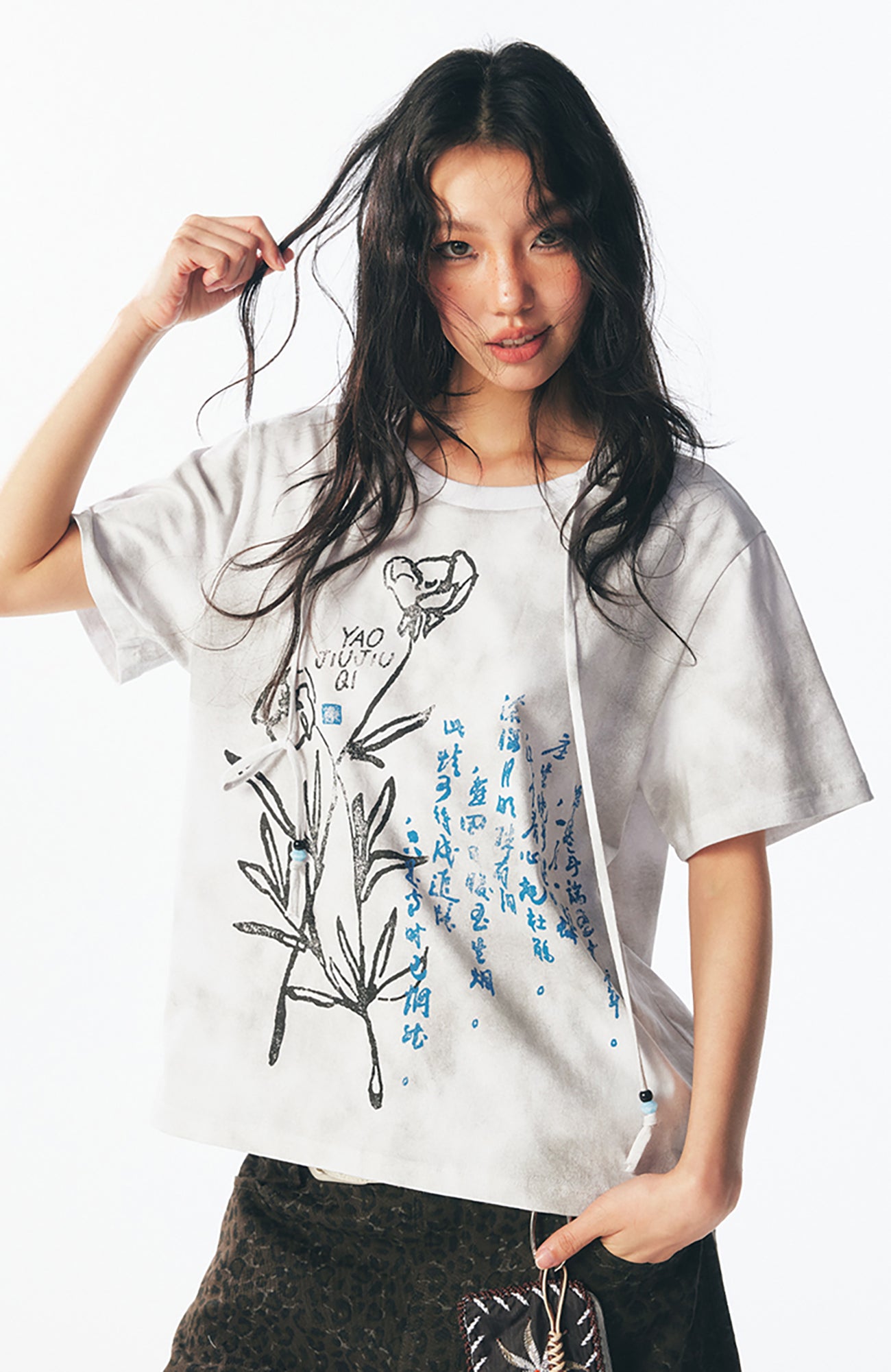 1997 POSTOFFICE Floral Script Graphic T-Shirt, premium urban and streetwear designers apparel on PROJECTISR.com, 1997 POSTOFFICE