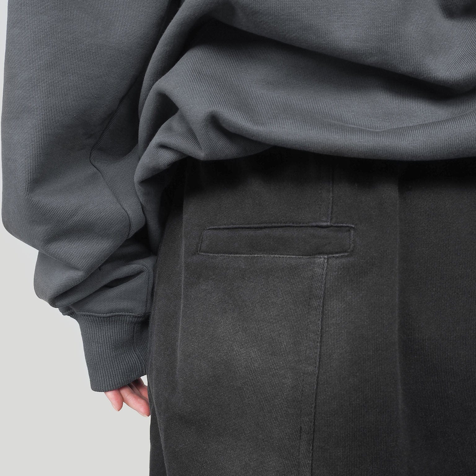 UNDERWATER Sueded Low Crotch Pants - PROJECTISR US