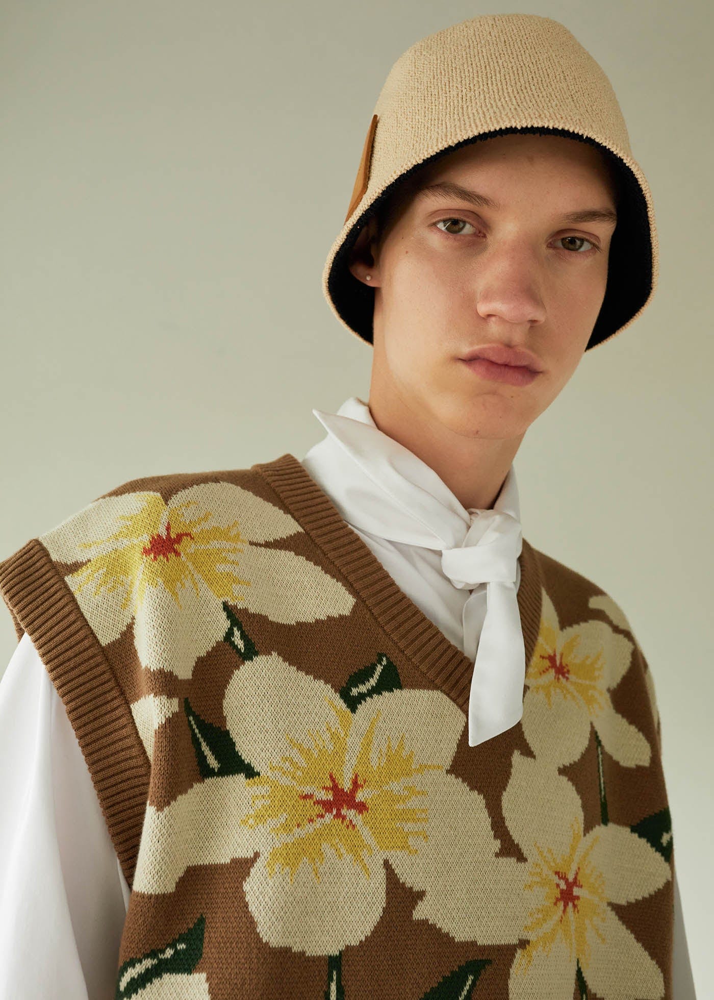 LEONSENSE Floral Knitted Vest, premium urban and streetwear designers apparel on PROJECTISR.com, LEONSENSE