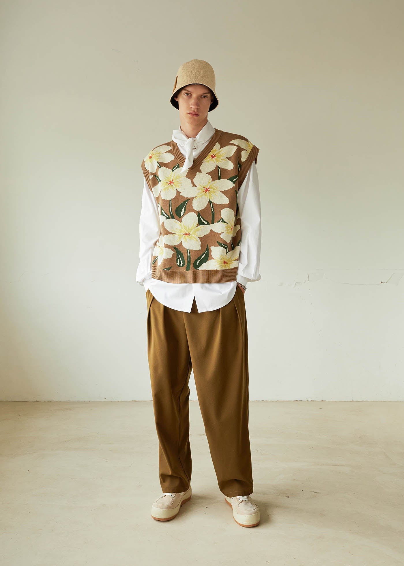 LEONSENSE Floral Knitted Vest, premium urban and streetwear designers apparel on PROJECTISR.com, LEONSENSE