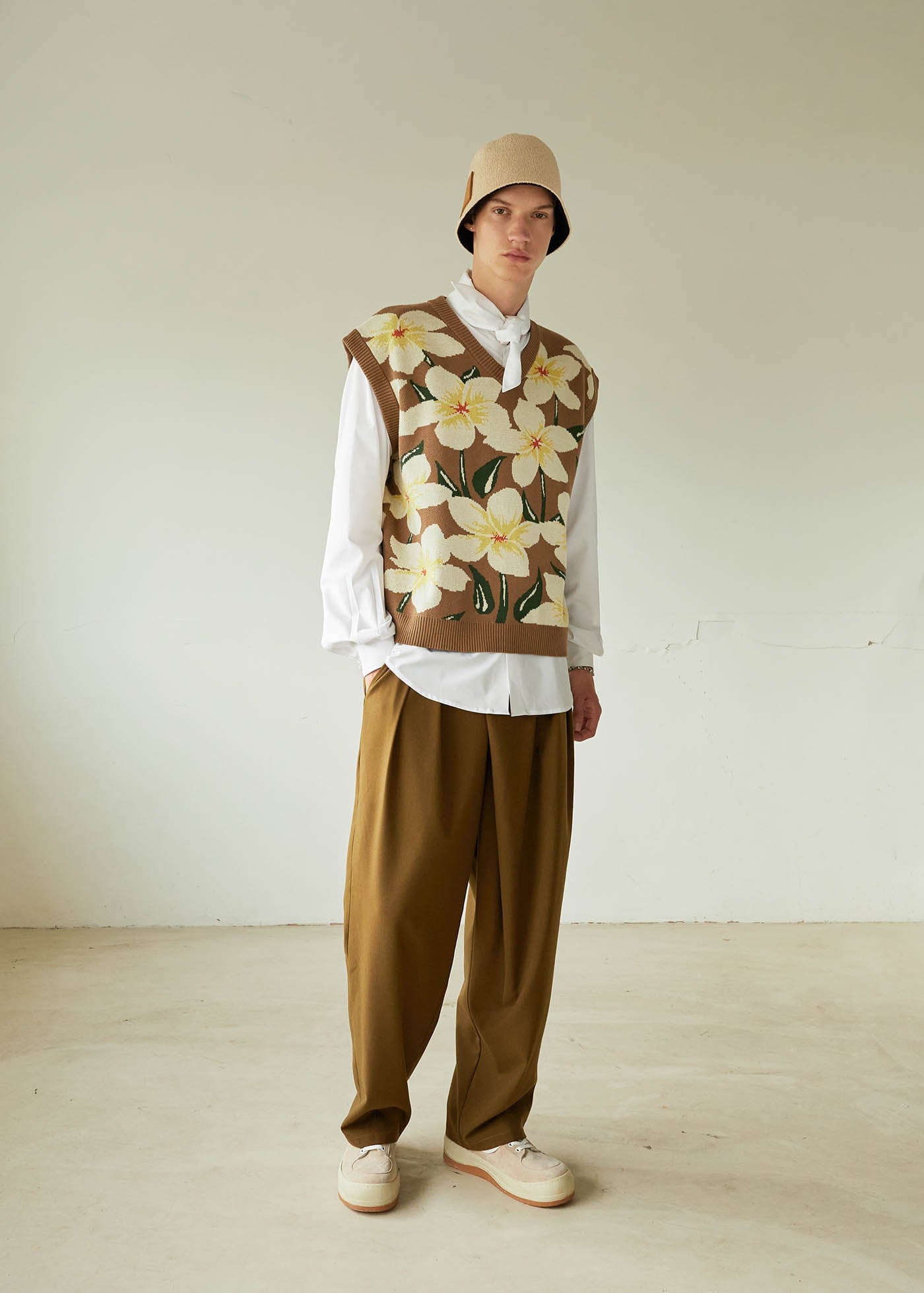 LEONSENSE Floral Knitted Vest, premium urban and streetwear designers apparel on PROJECTISR.com, LEONSENSE