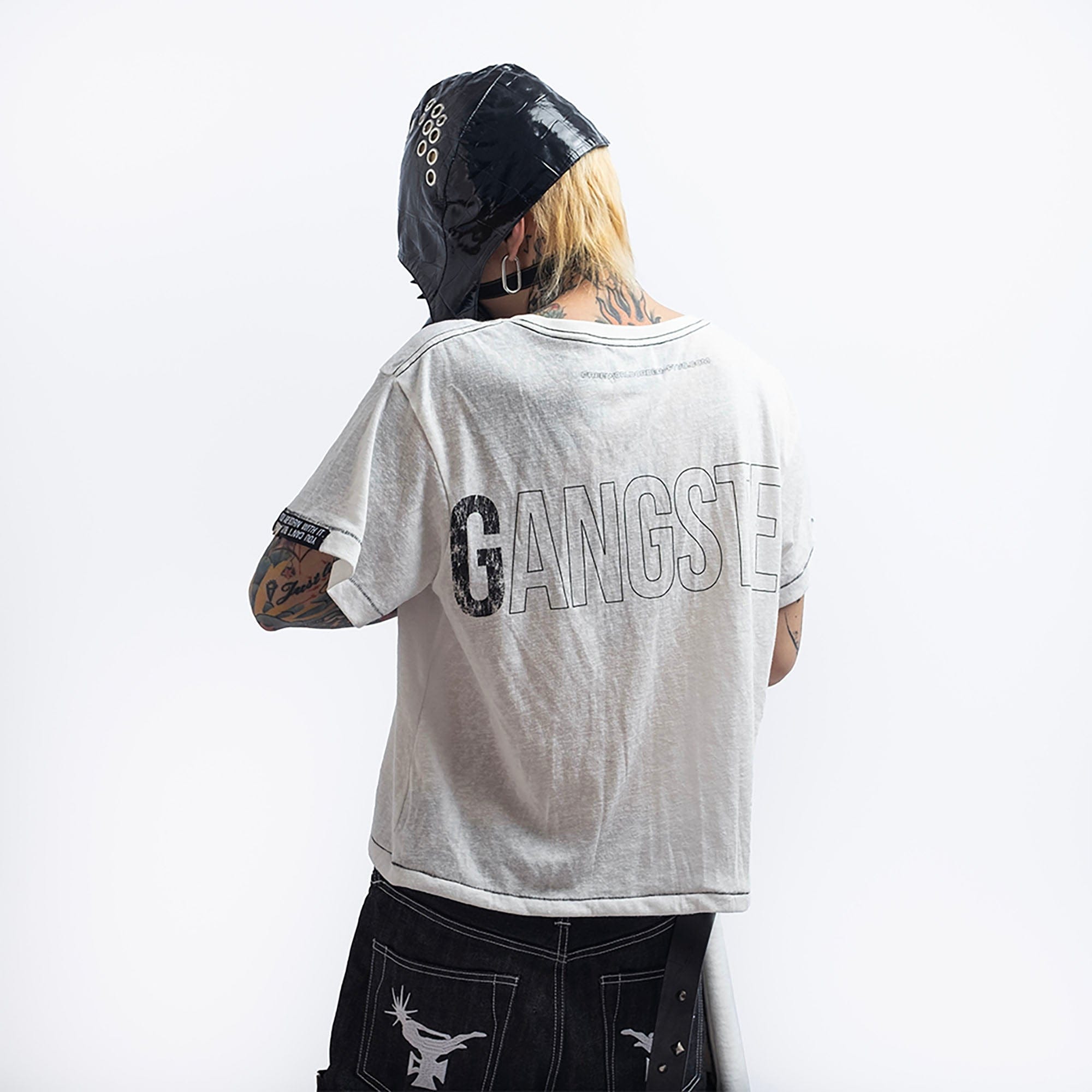 話題沸騰中 FVVO - Sexy With A Bit Slogan T-Shirt FVVO Sexy With A Bit Slogan T-Shirt