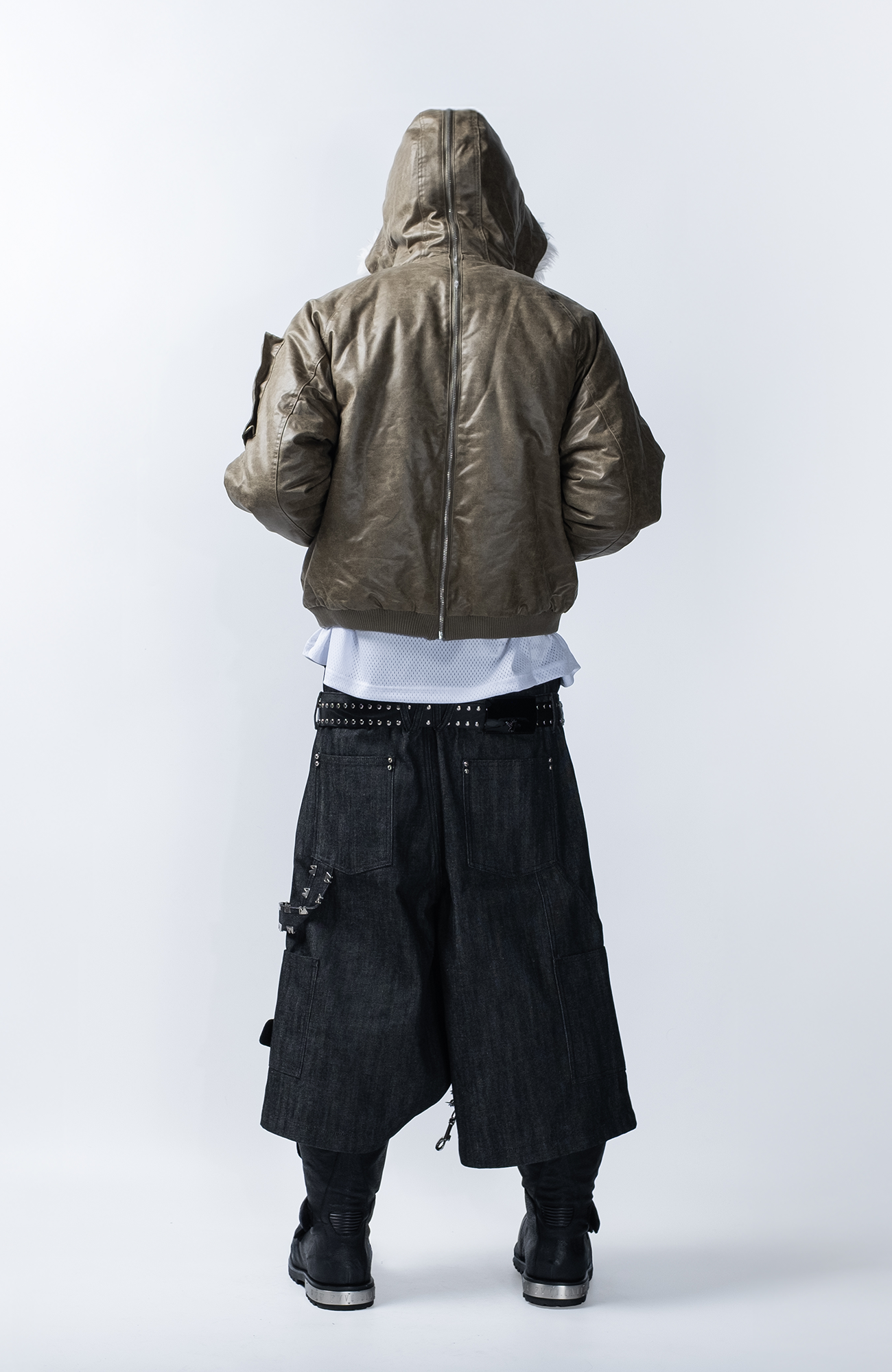 FVVO Layered-Waist Studded Cropped Pants