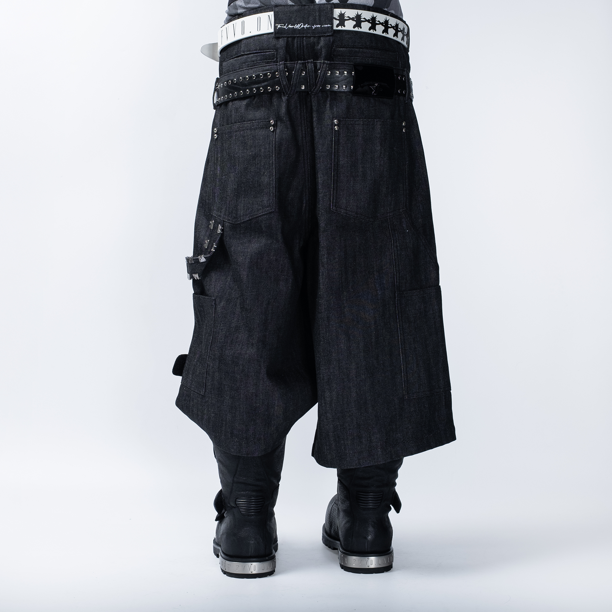 FVVO Layered-Waist Studded Cropped Pants