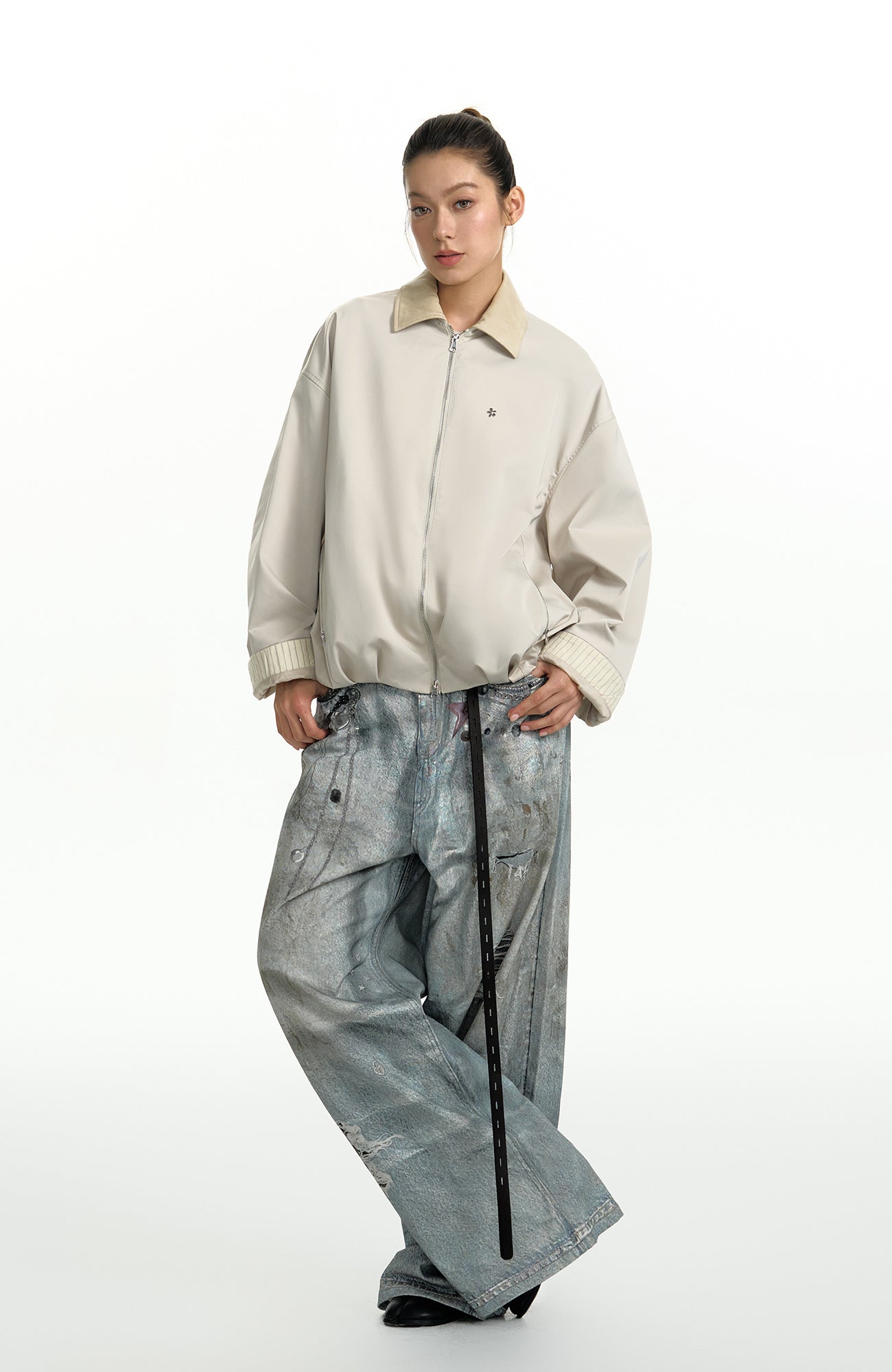 TGNS Beaded Graphic Distressed Oversized Jeans