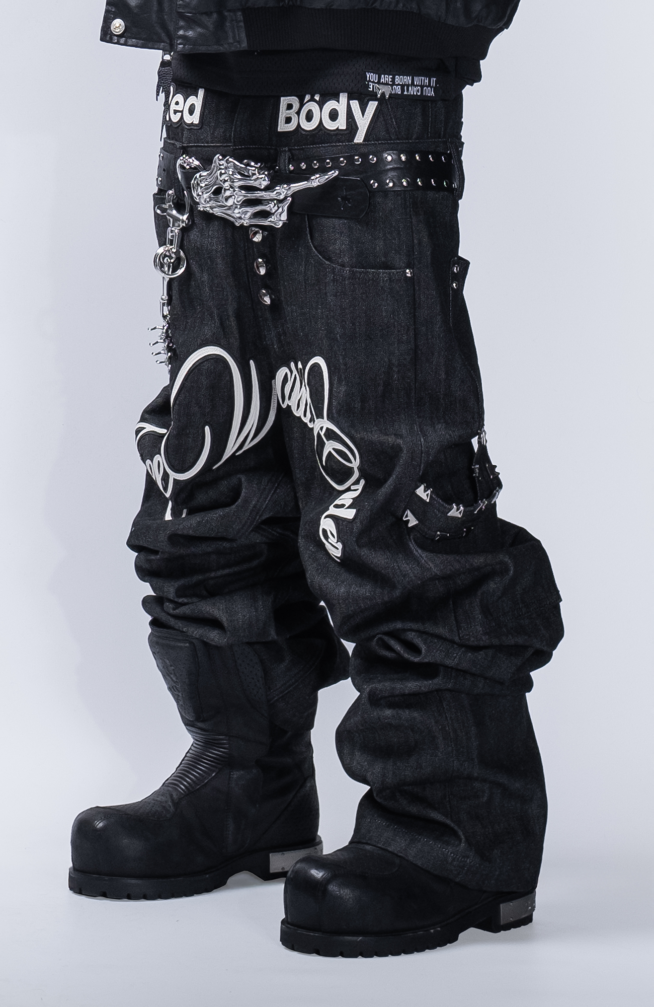 FVVO Layered-Waist Patterned Studded Jeans