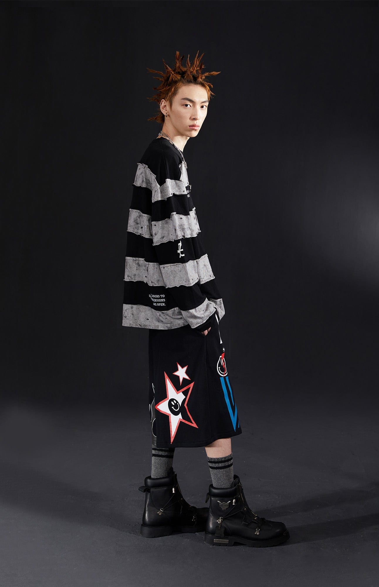 VENTUREK Graffiti Flame Graphic Drawstring Shorts, premium urban and streetwear designers apparel on PROJECTISR.com, VENTUREK