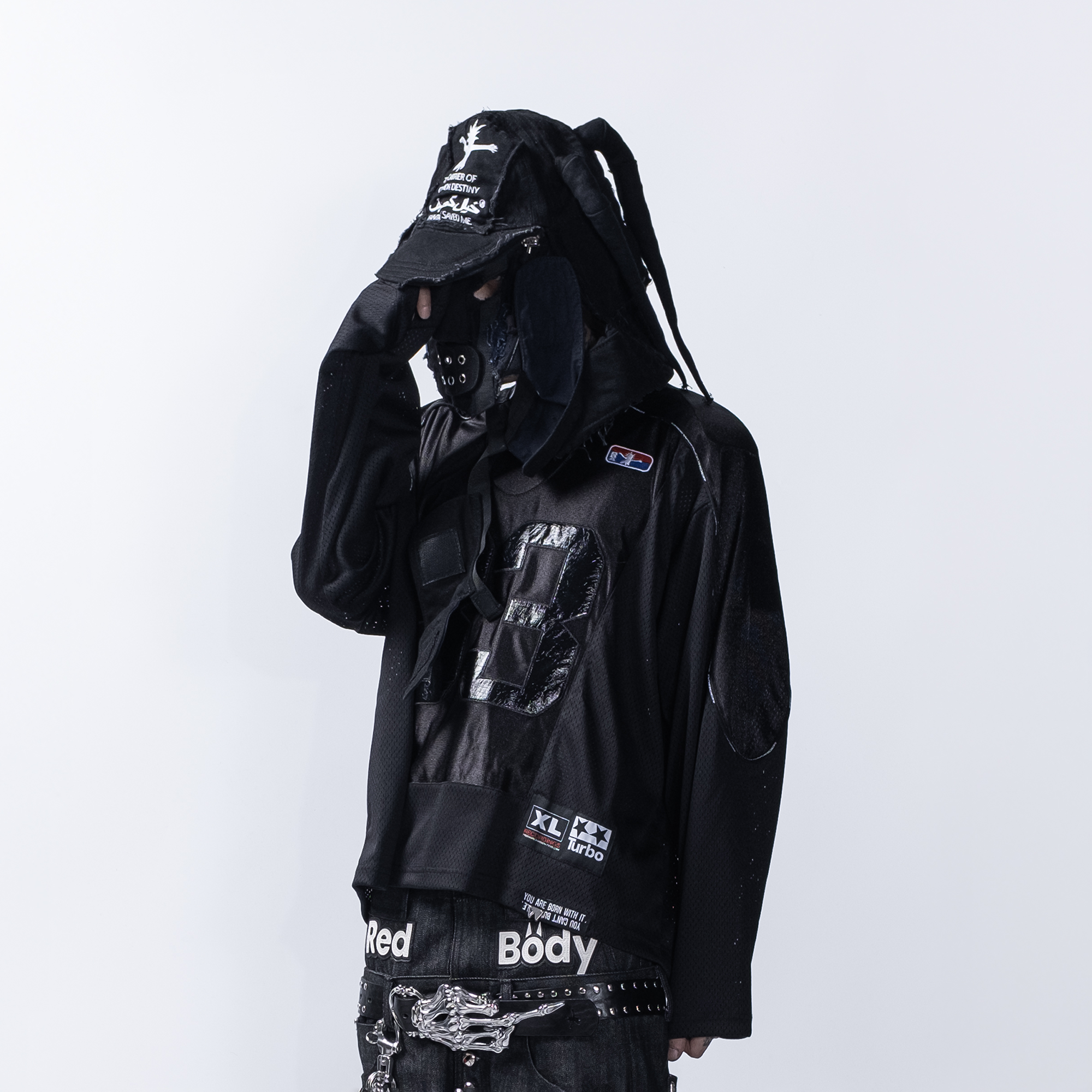 FVVO Padded Shoulder V-Neck Jersey