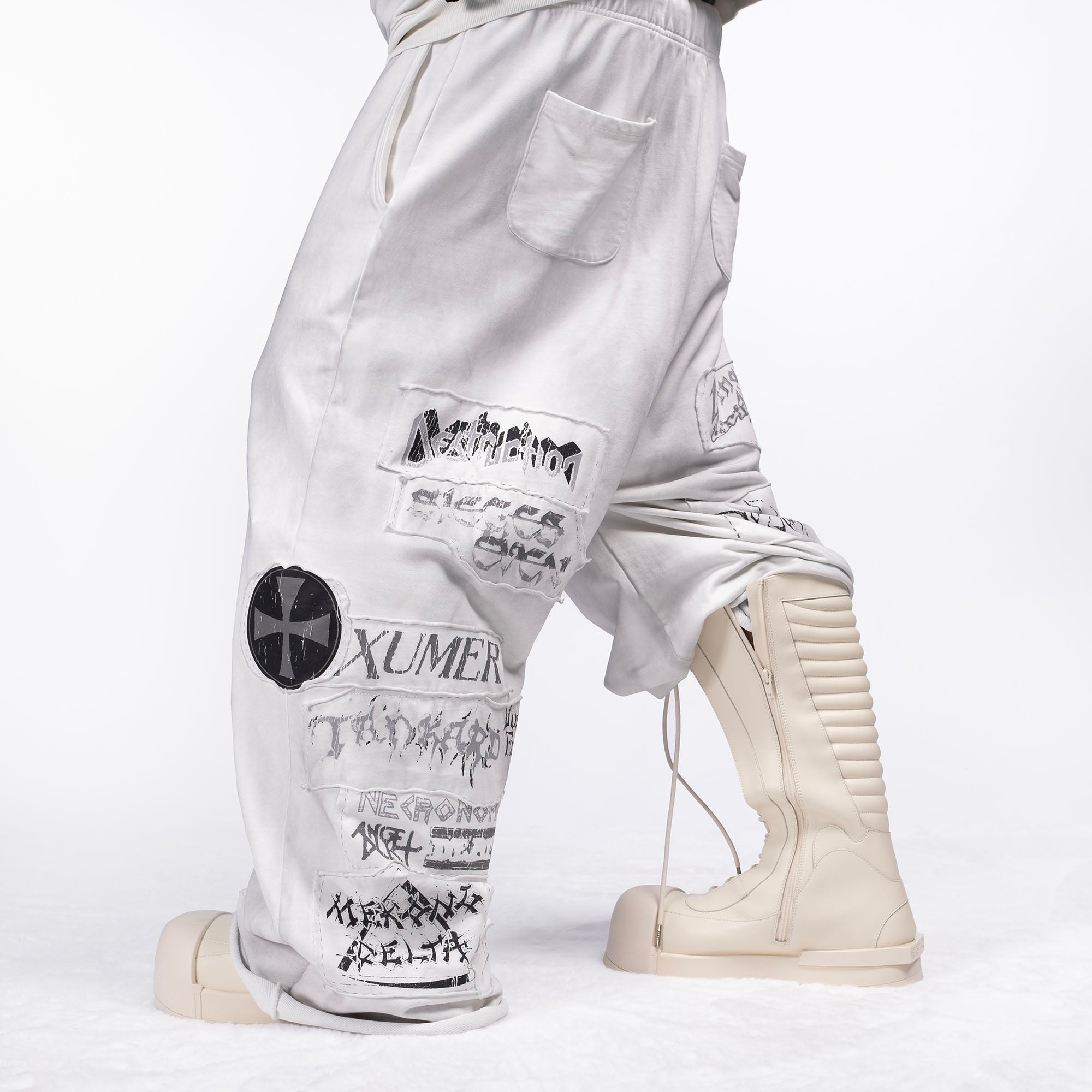 FVVO Patch Washed Sweatpants