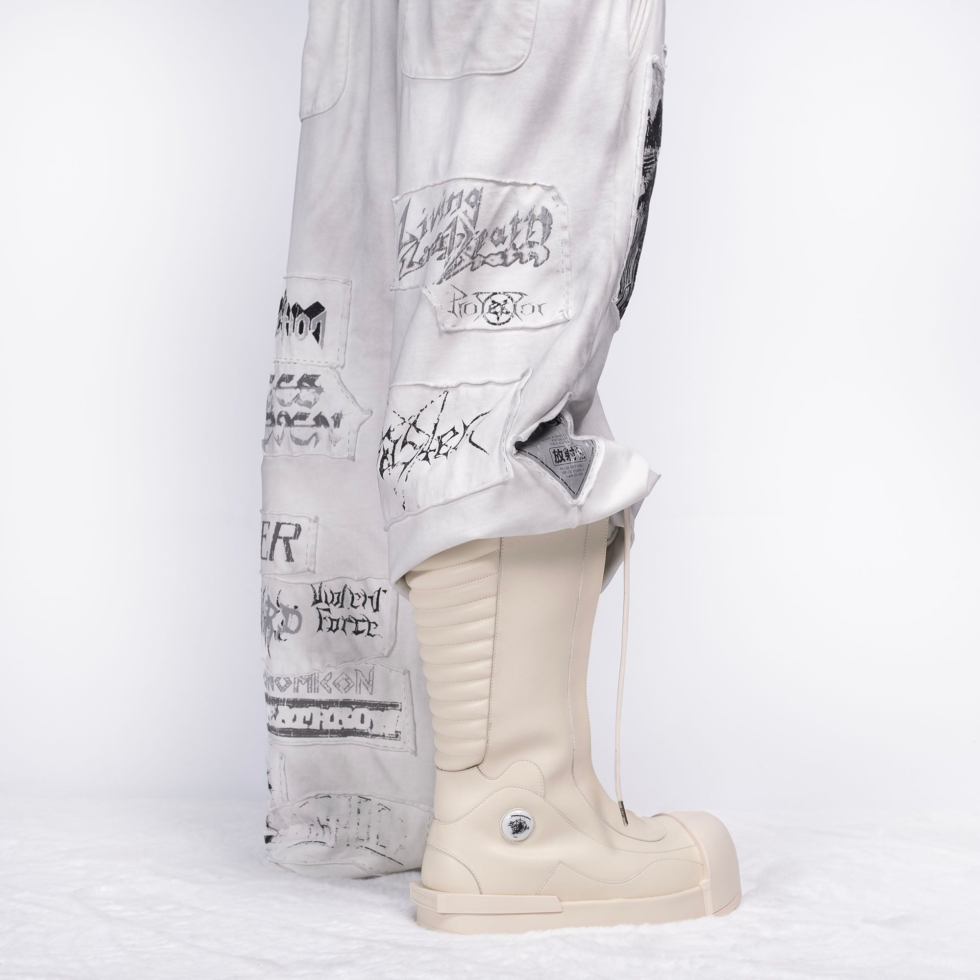 FVVO Patch Washed Sweatpants