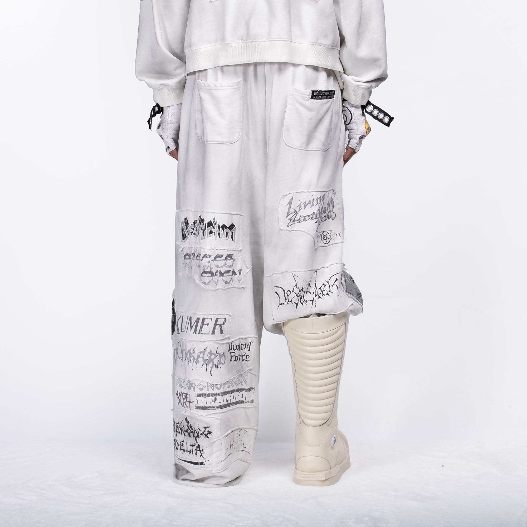 FVVO Patch Washed Sweatpants