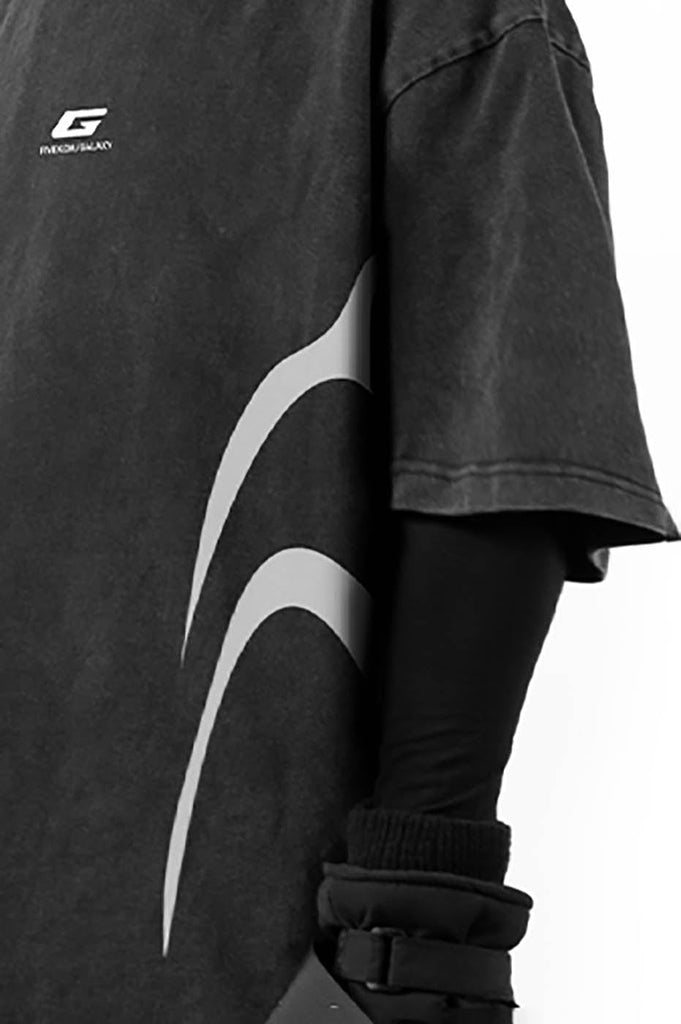 FIVEKOH Distressed Geo-Blade Graphics T-Shirt, premium urban and streetwear designers apparel on PROJECTISR.com, FIVEKOH