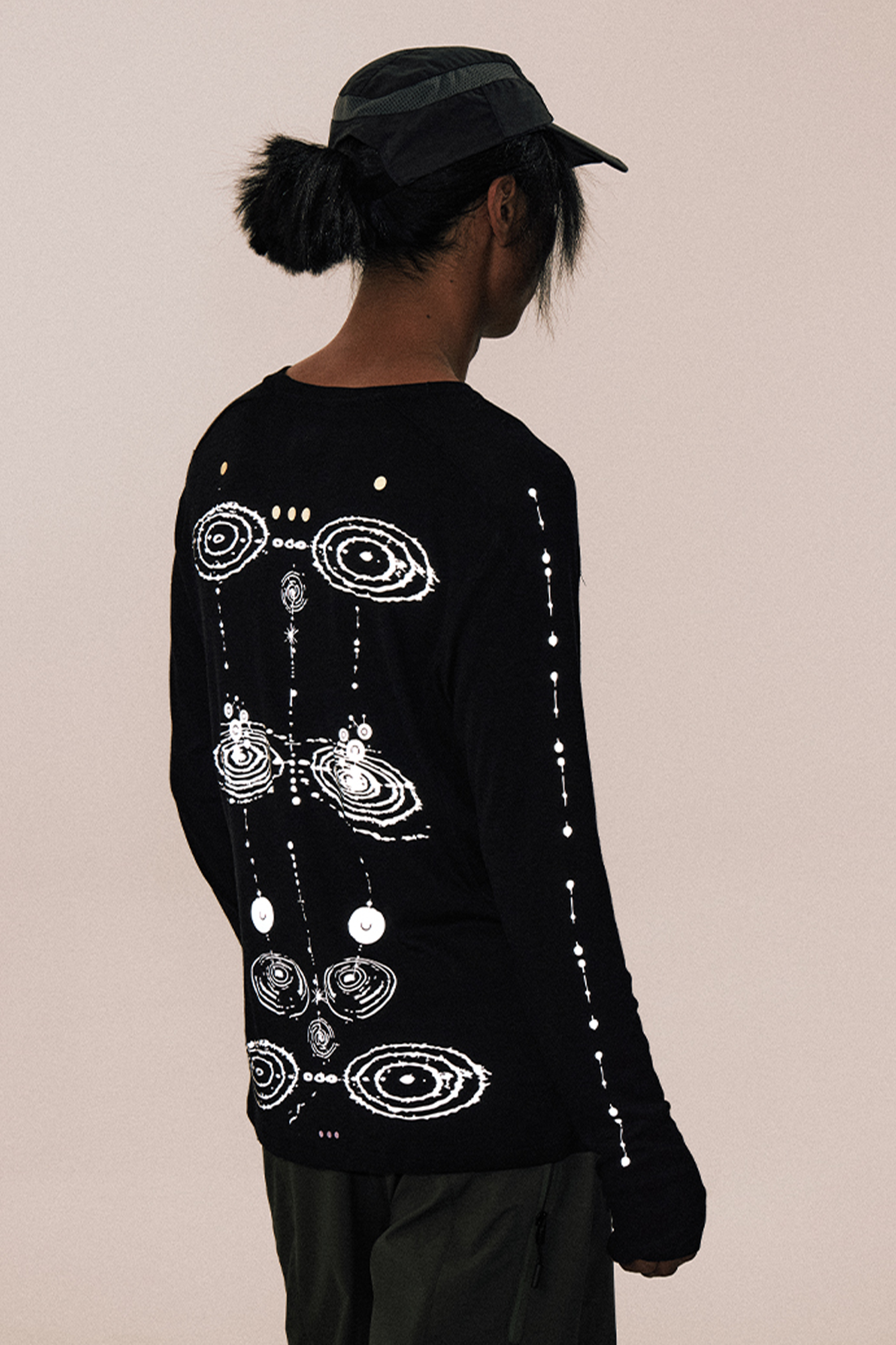 CONPCONP Cosmic Echo Graphic Long-Sleeve Tee Black