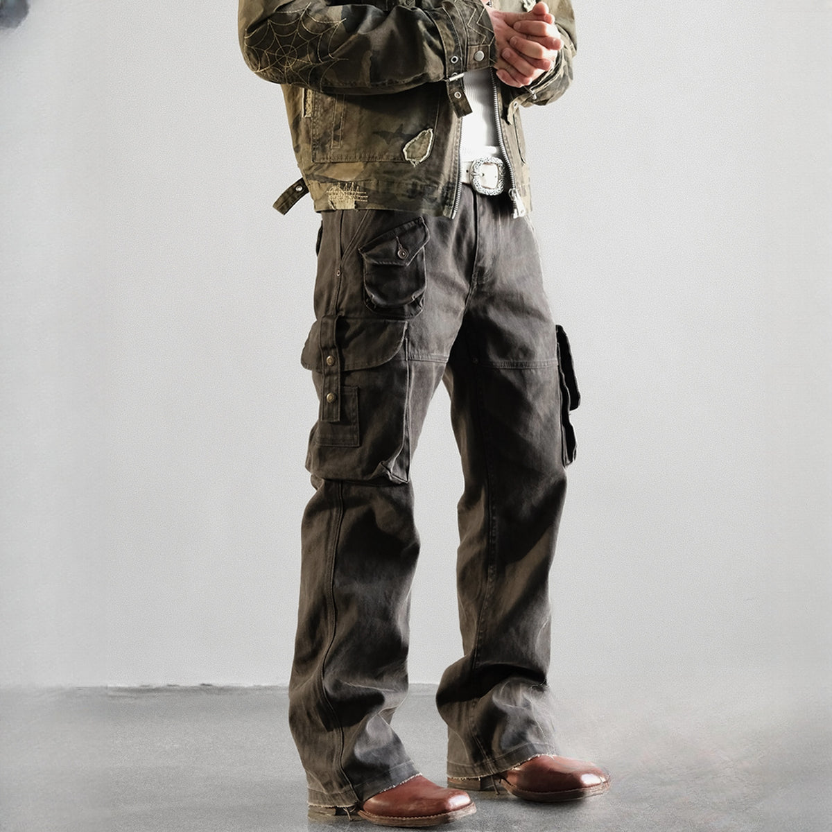 NEIGBORL Retro Wax-Brush Multi-Pocket Straight-Leg Cargo Pants — square · front · Gray