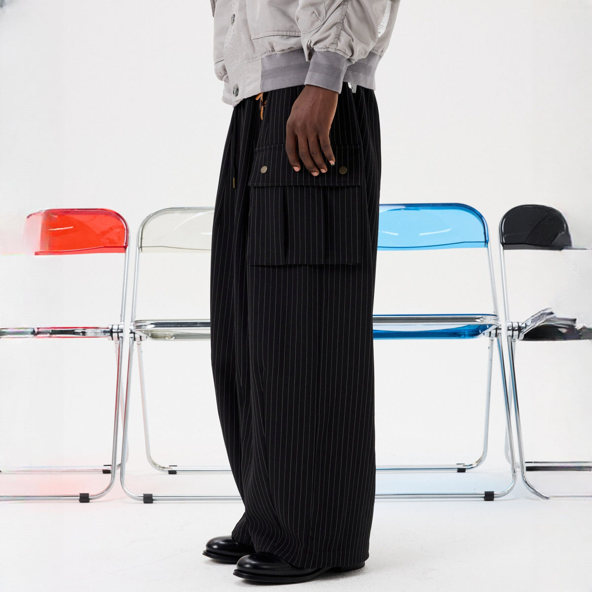 UNLIMITED MOTE Striped Drawstring Balloon Wide-Leg Cargo Pants — square · side · Black