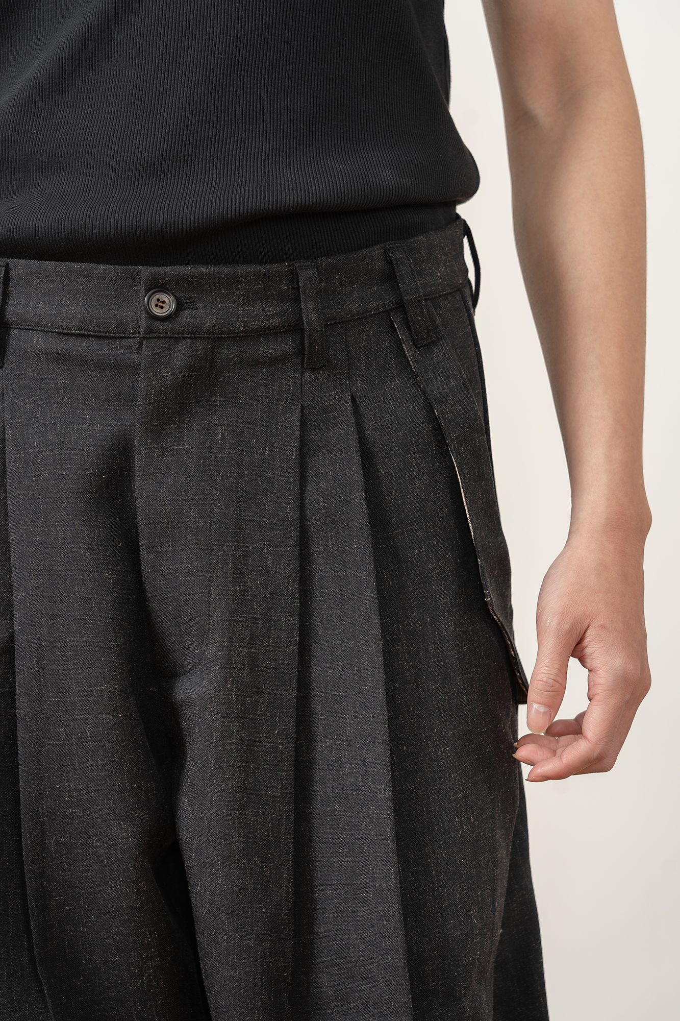 MOITIEDEPETALE Pleats Patch Wide-Leg Trousers