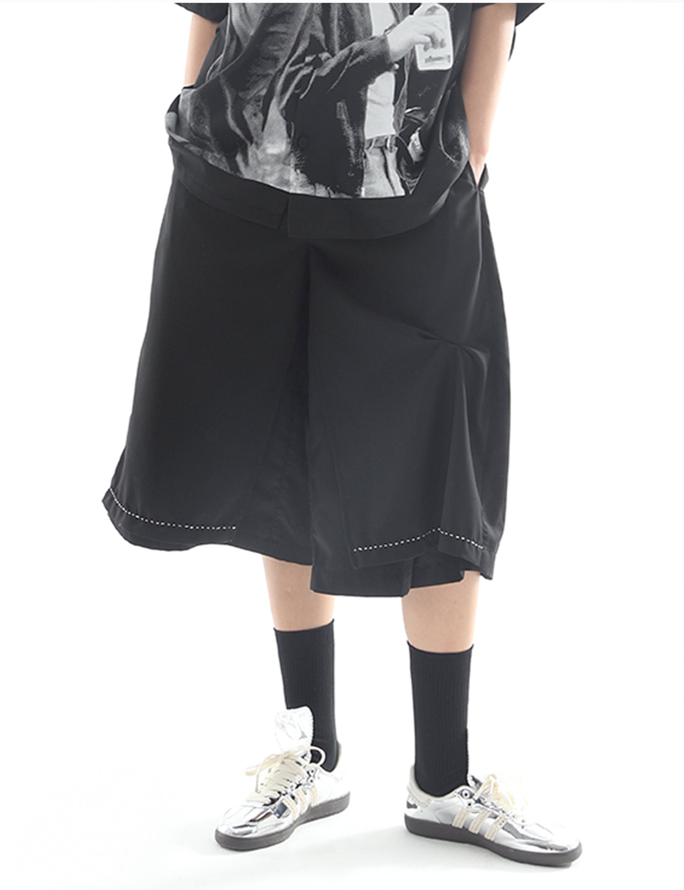 MIICHOUS Essential Pleated Oversize Shorts