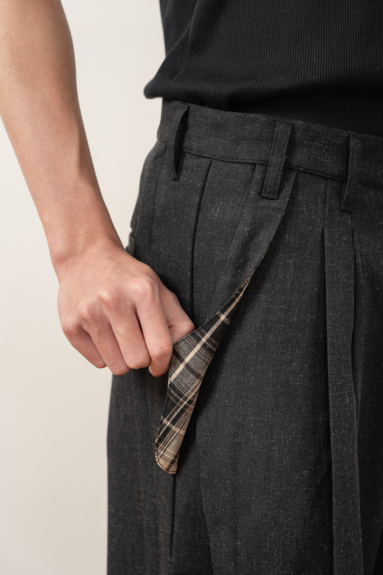 MOITIEDEPETALE Pleats Patch Wide-Leg Trousers