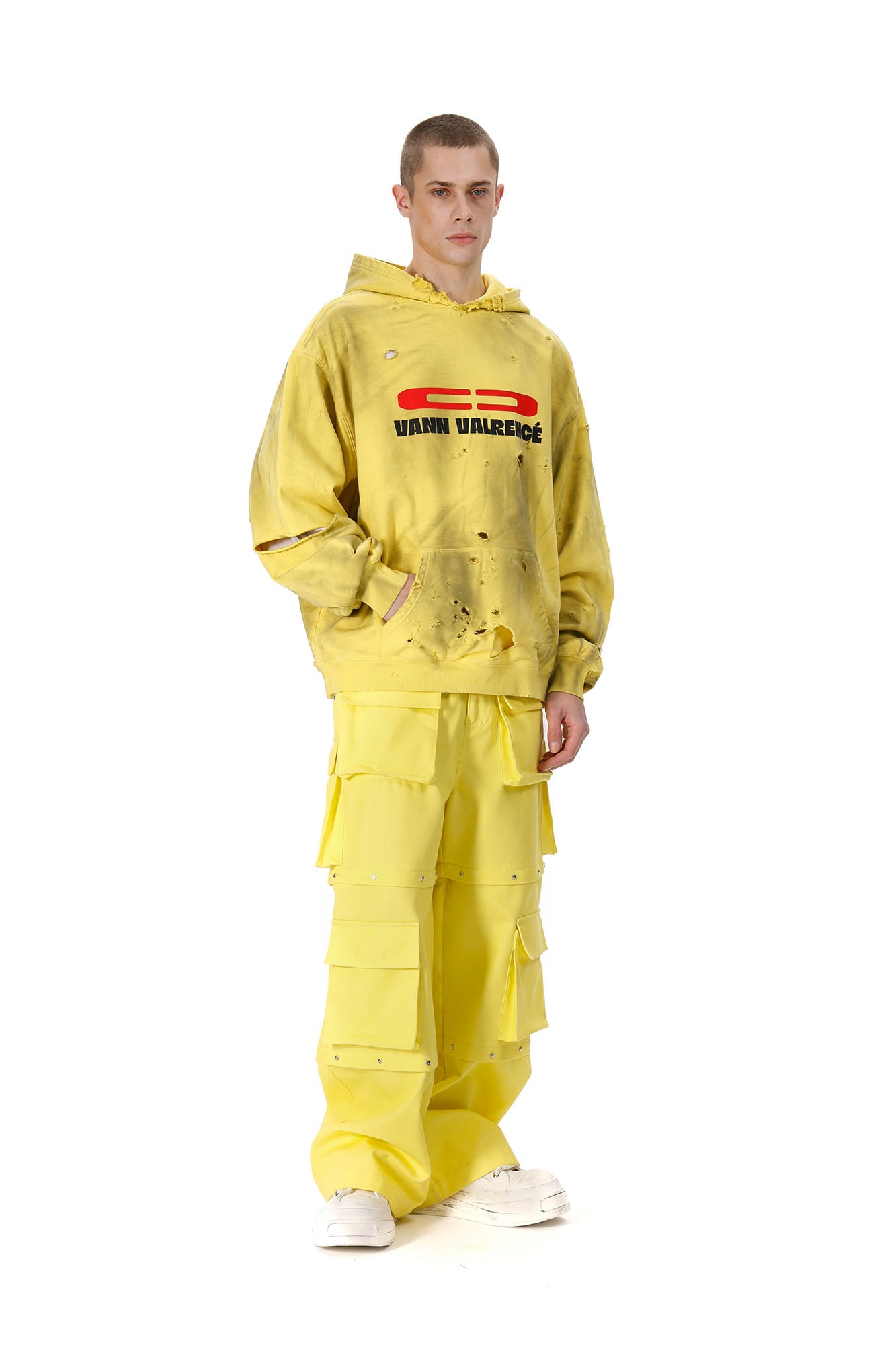 VANN VALRENCE Detachable Multi-Pocket Sweatpants, premium urban and streetwear designers apparel on PROJECTISR.com, VANN VALRENCE