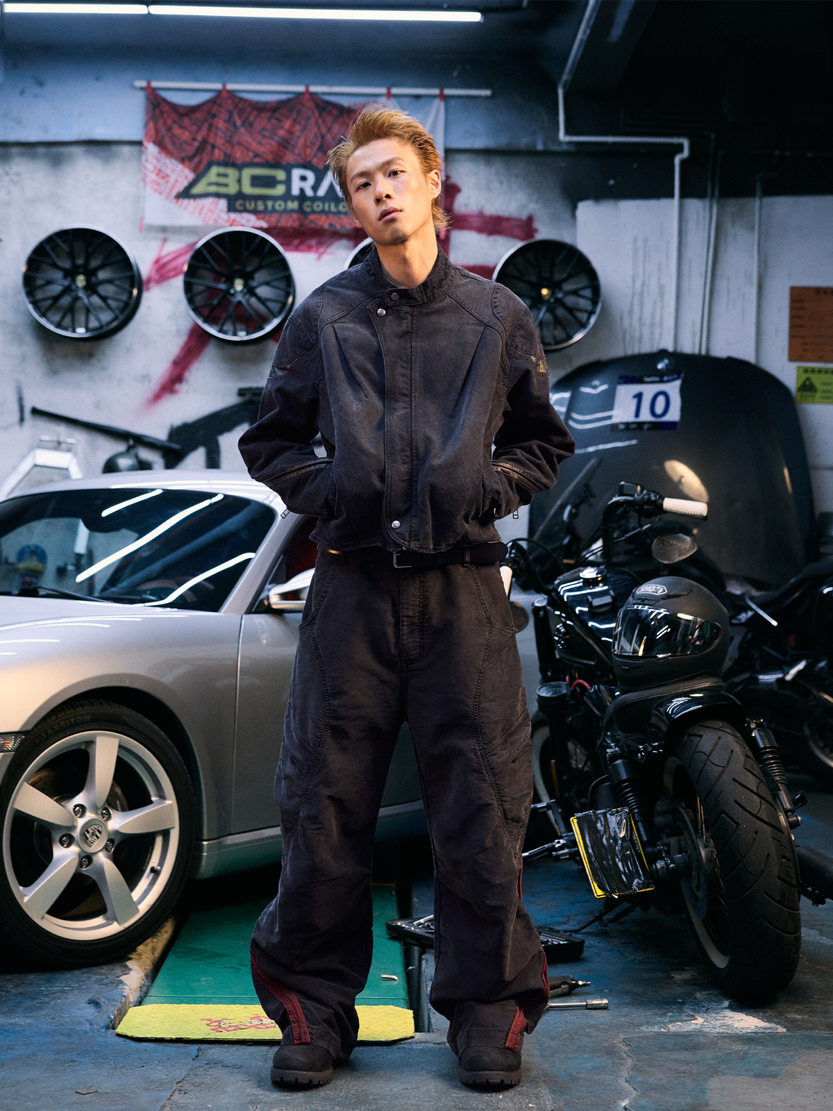 AVINMADE Contrast Curved Spliced Mole-Skin Cargo Trousers
