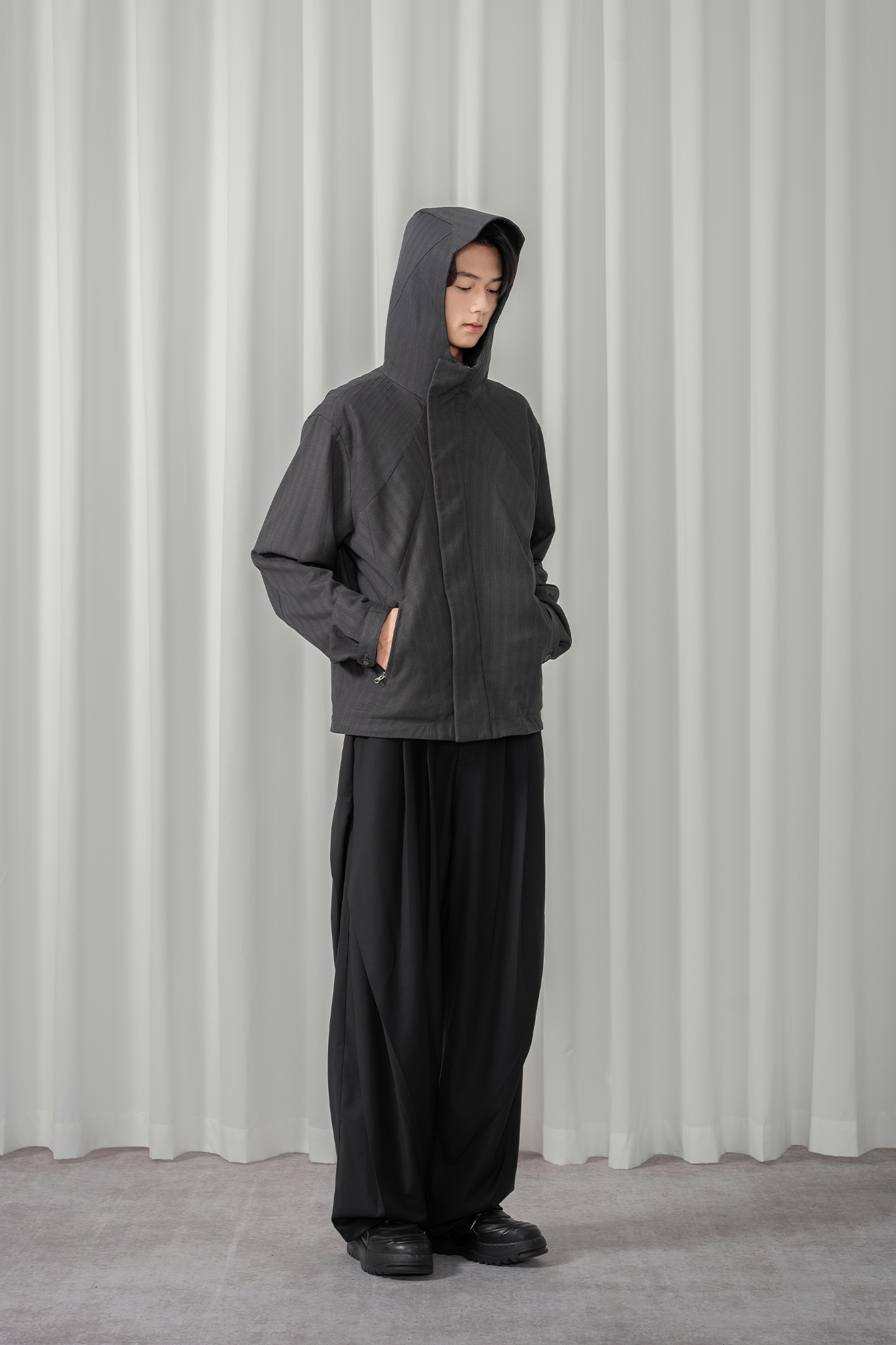 MOITIEDEPETALE Striped Magnetic-Front Hooded Coat