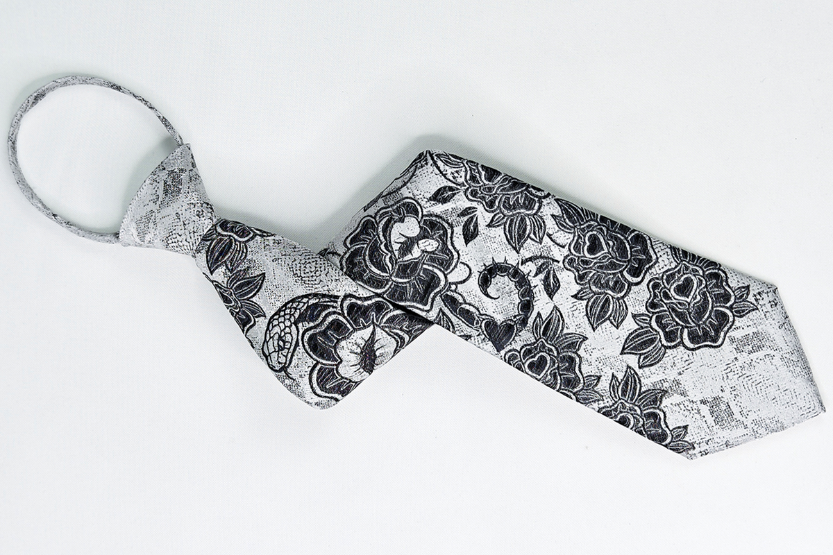 FACEONLAB Carnivorous Flower Jacquard No-Tie Necktie