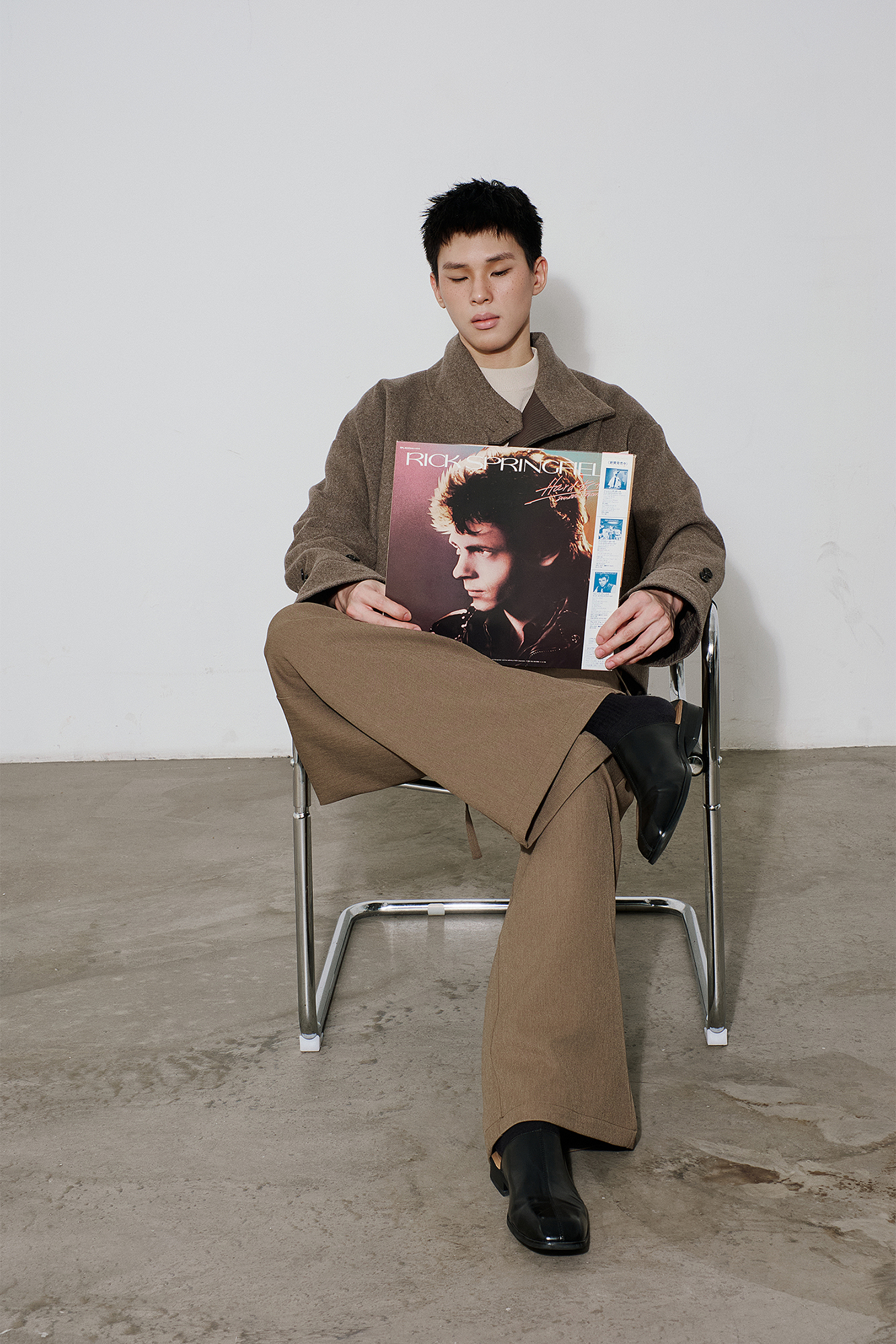 SAME FLOW Essential High-Neck Short Jacket