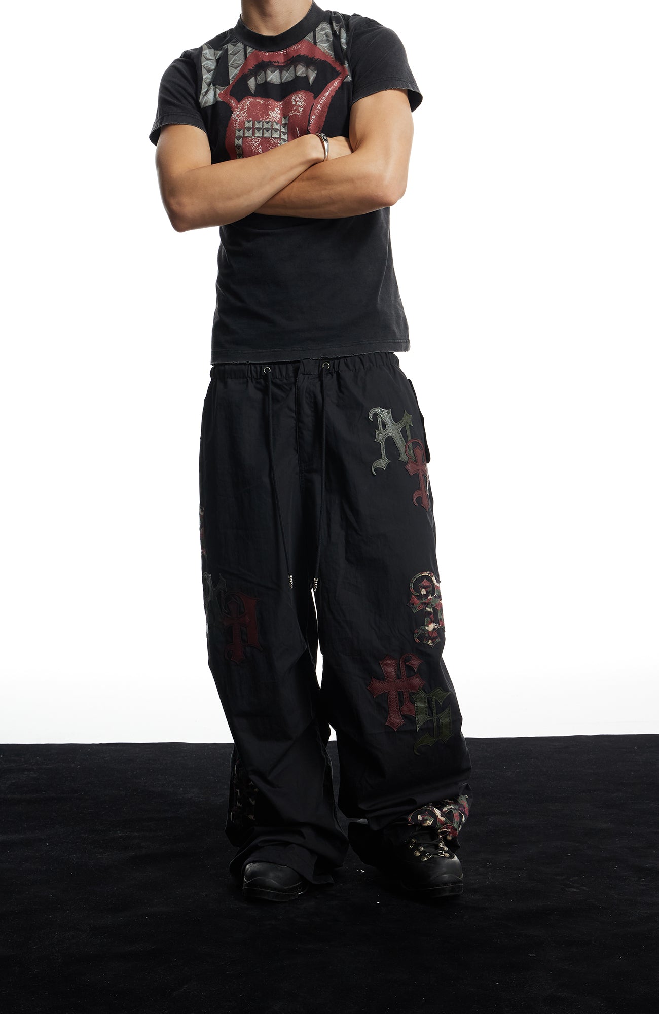 DND4DES Gothic Cross Patch Parachute Pants