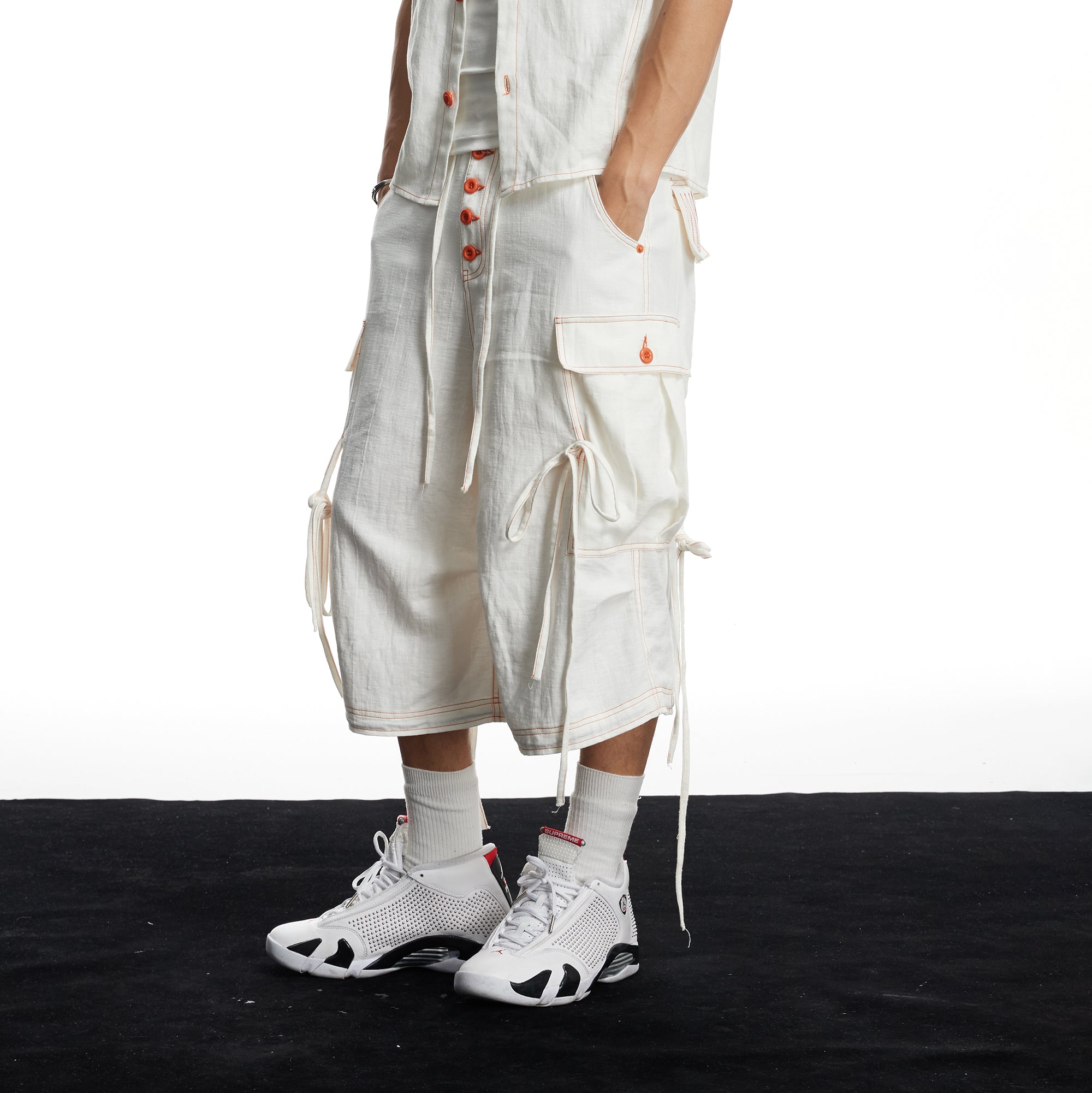 DND4DES Contrast Stitch Cargo Wide-Leg Shorts