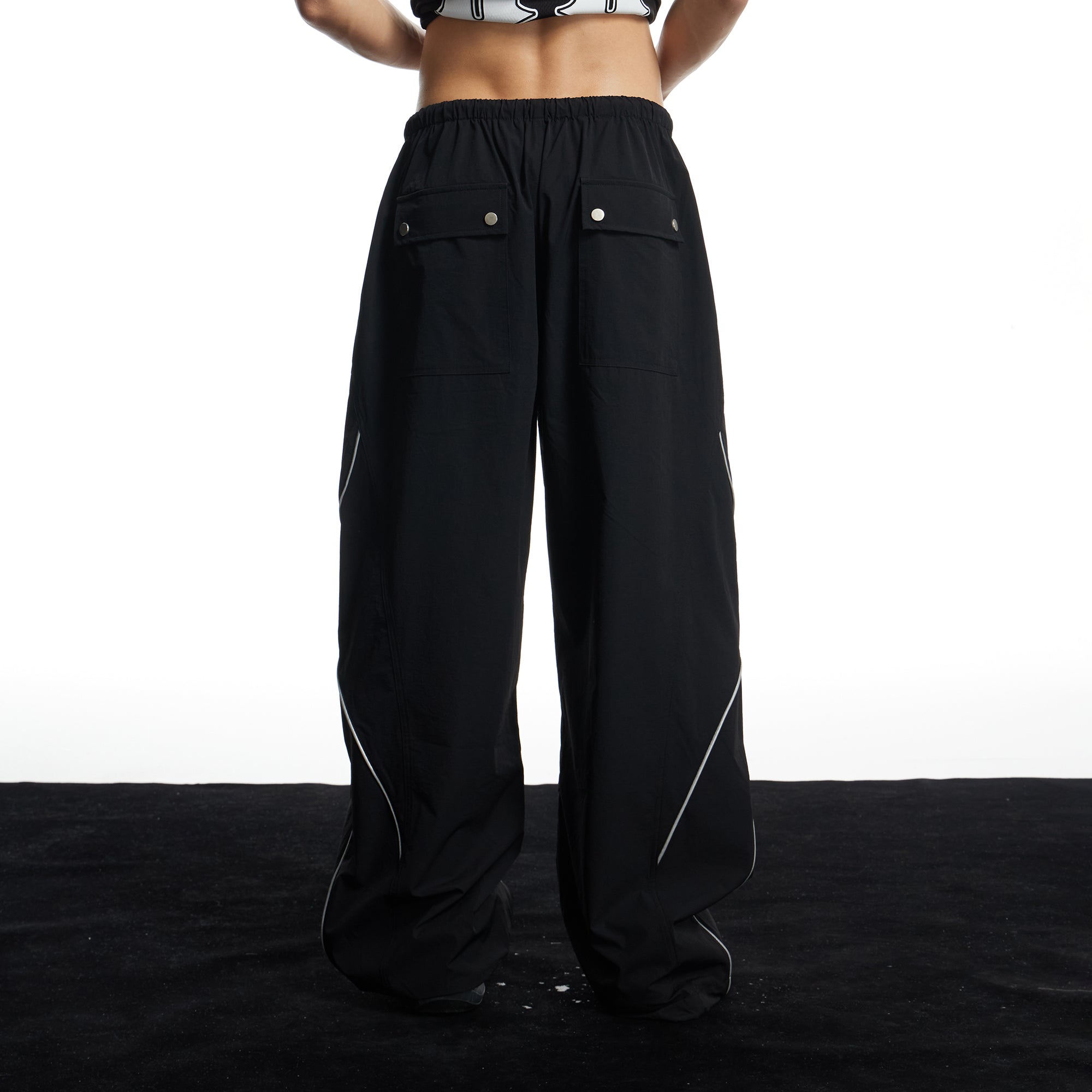 DND4DES Reflective Line Parachute Wide-Leg Pants