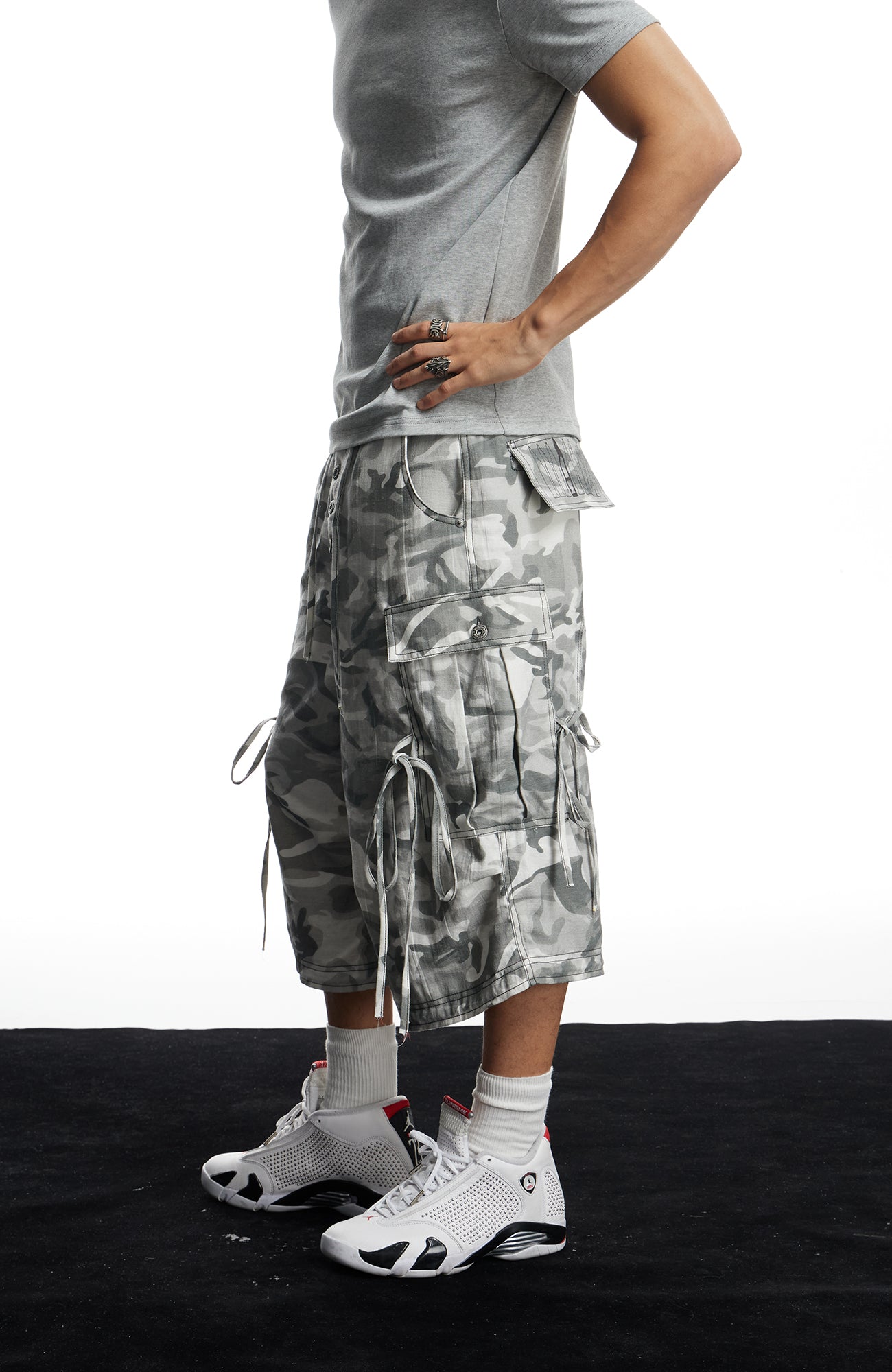 DND4DES Drawstring Camo Cargo Wide-Leg Shorts