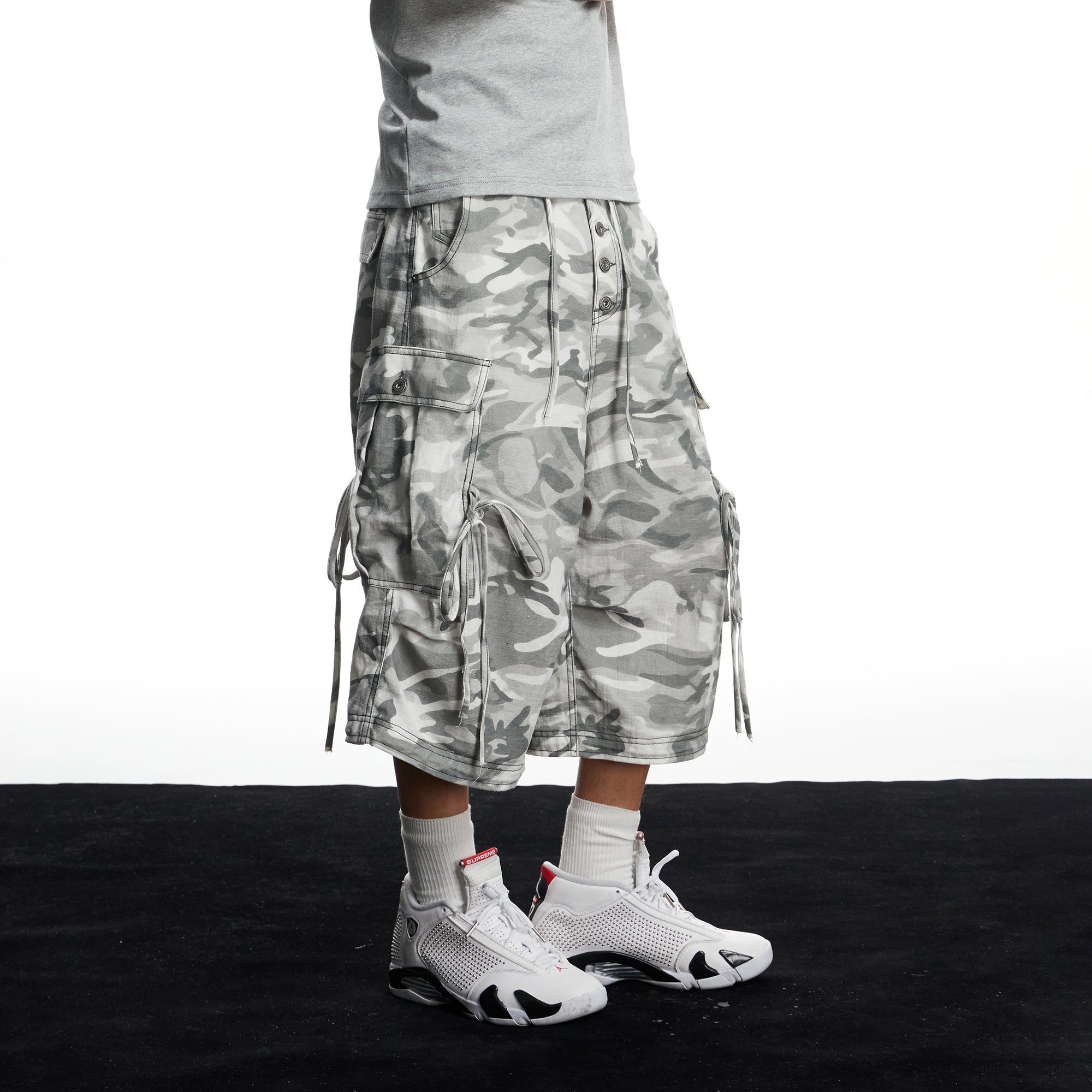 DND4DES Drawstring Camo Cargo Wide-Leg Shorts