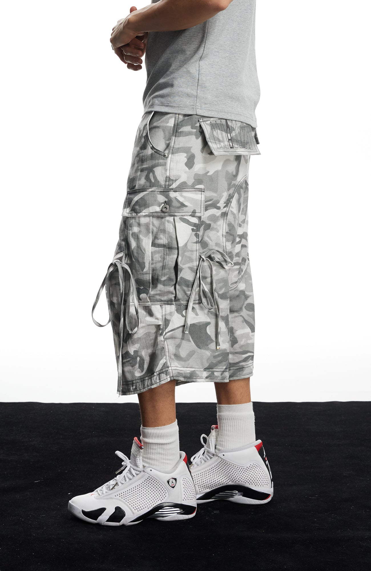 DND4DES Drawstring Camo Cargo Wide-Leg Shorts