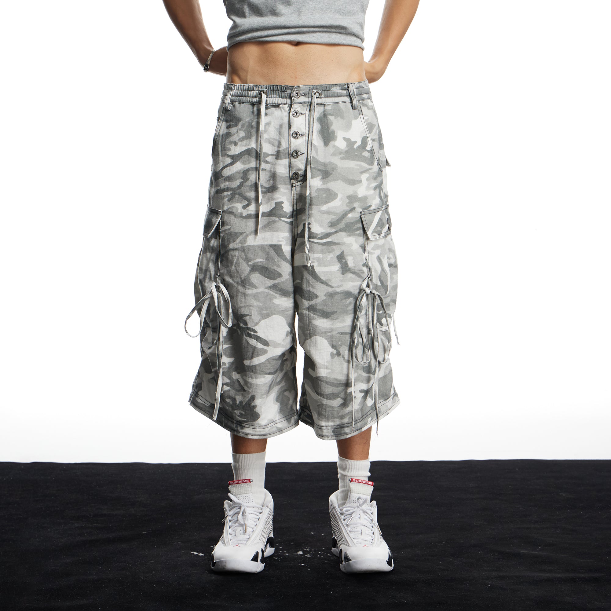 DND4DES Drawstring Camo Cargo Wide-Leg Shorts