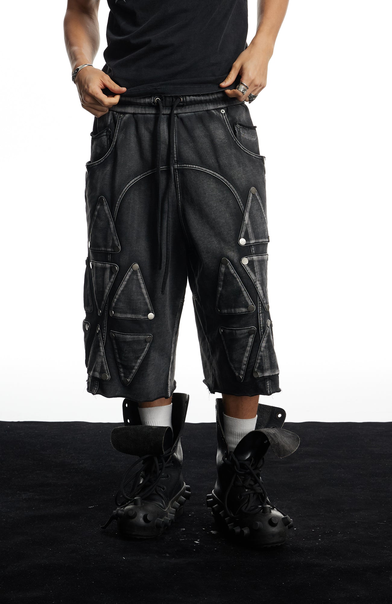 DND4DES Washed Geometric Panel Shorts