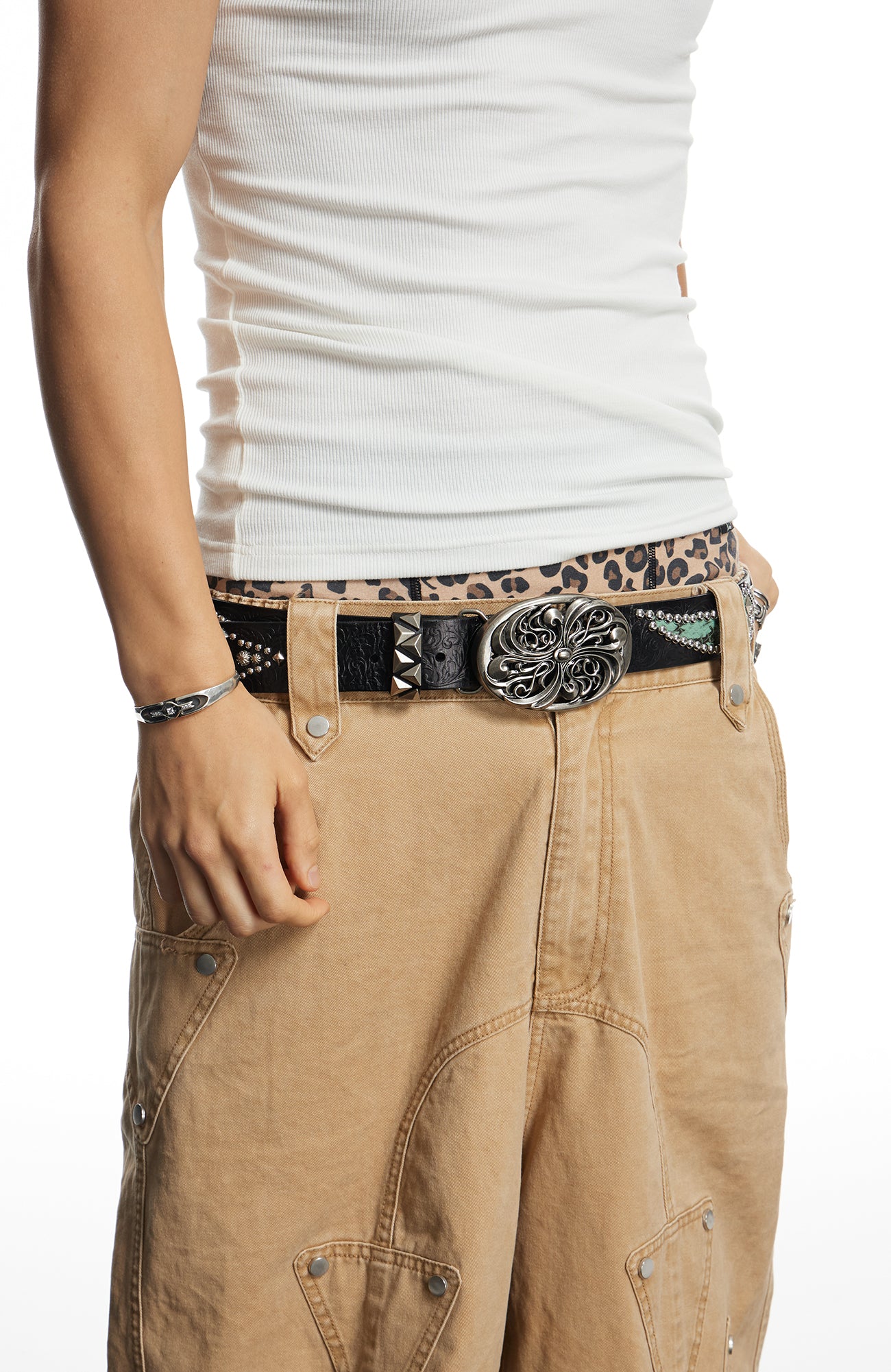 DND4DES Studded Engraved Leather Belt
