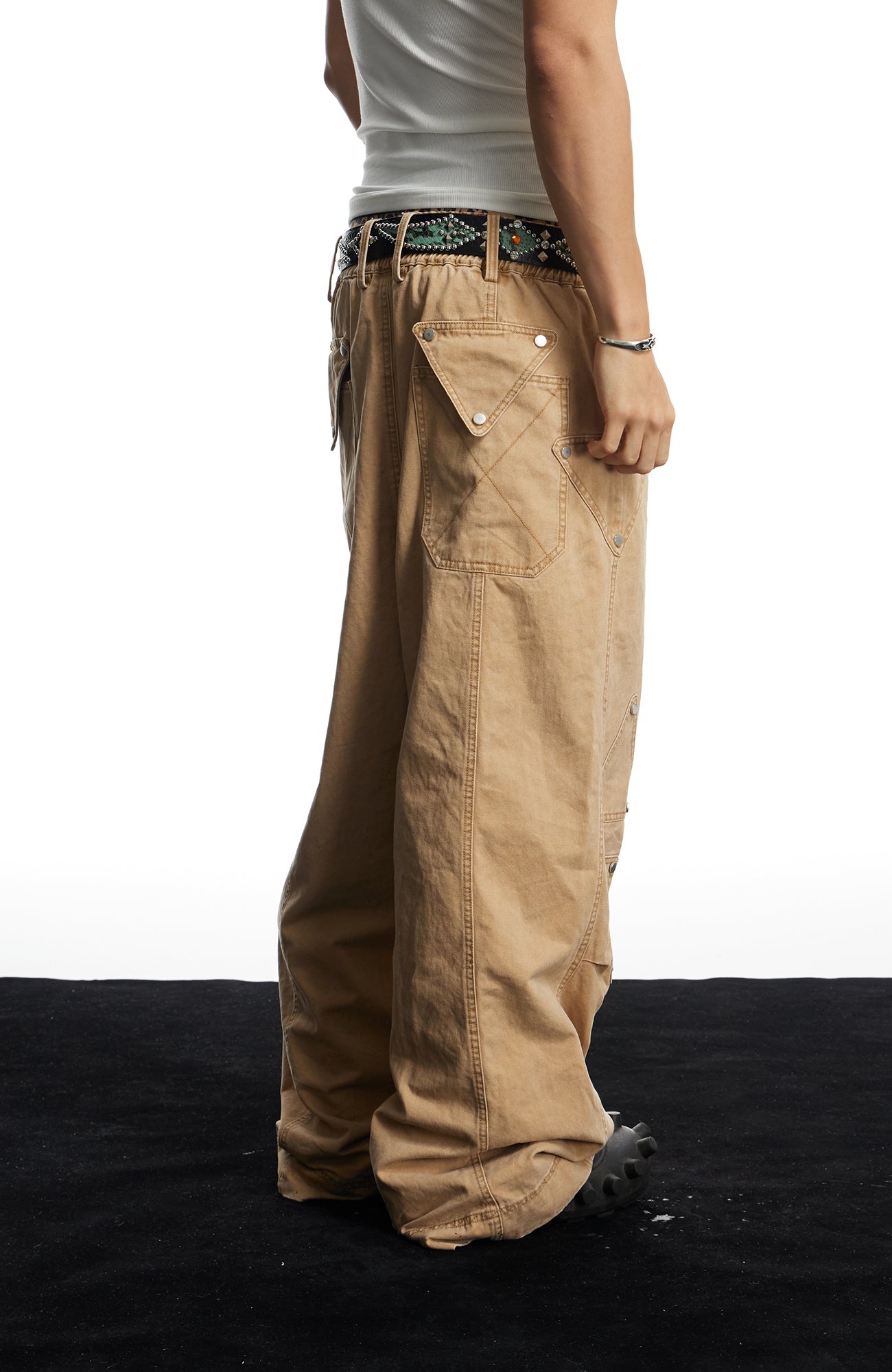DND4DES Geometric Panel Studded Wide-Leg Pants