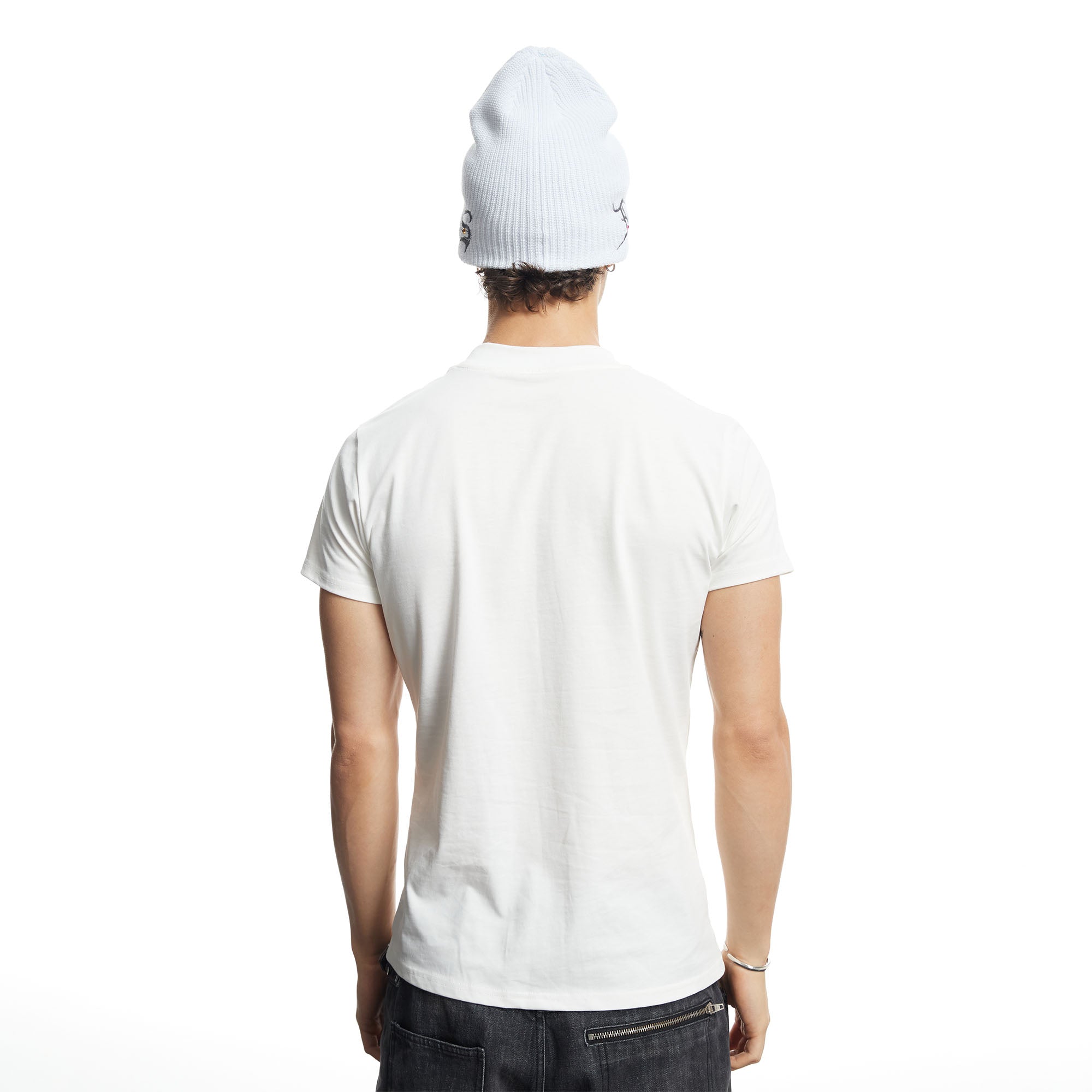 DND4DES Rivet Cross Graphic T-Shirt