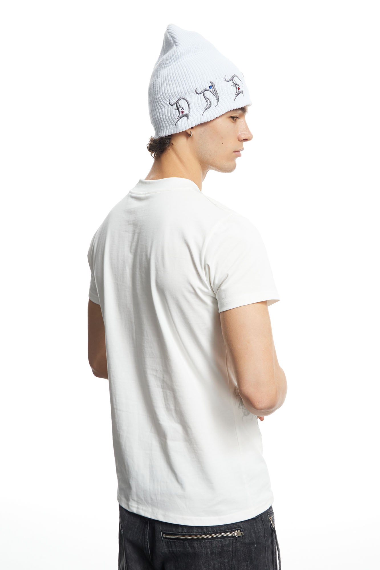 DND4DES Rivet Cross Graphic T-Shirt