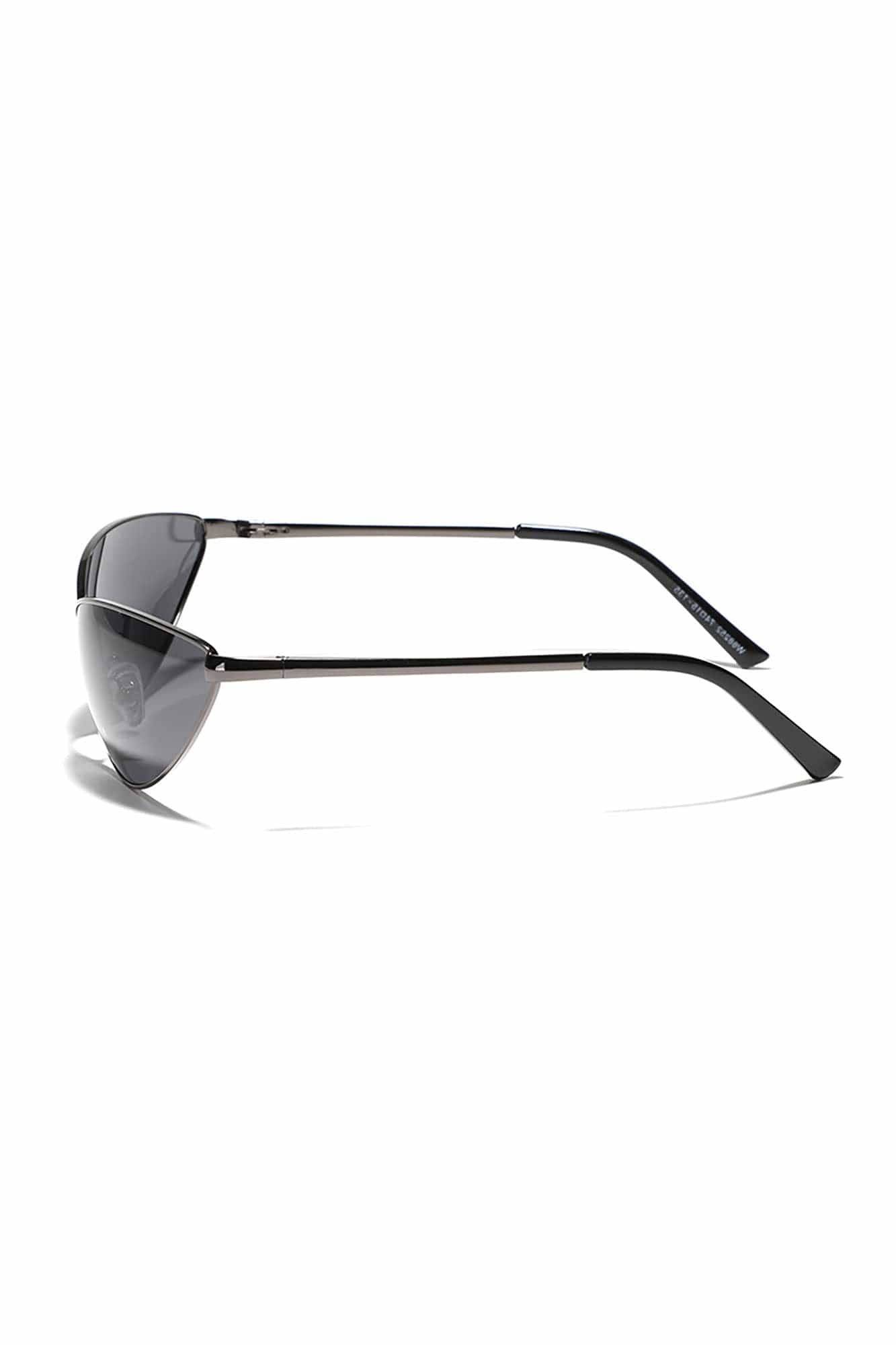 DAMAGE ASIA Alien Cat-Eye Sunglasses, premium urban and streetwear designers apparel on PROJECTISR.com, DAMAGE ASIA