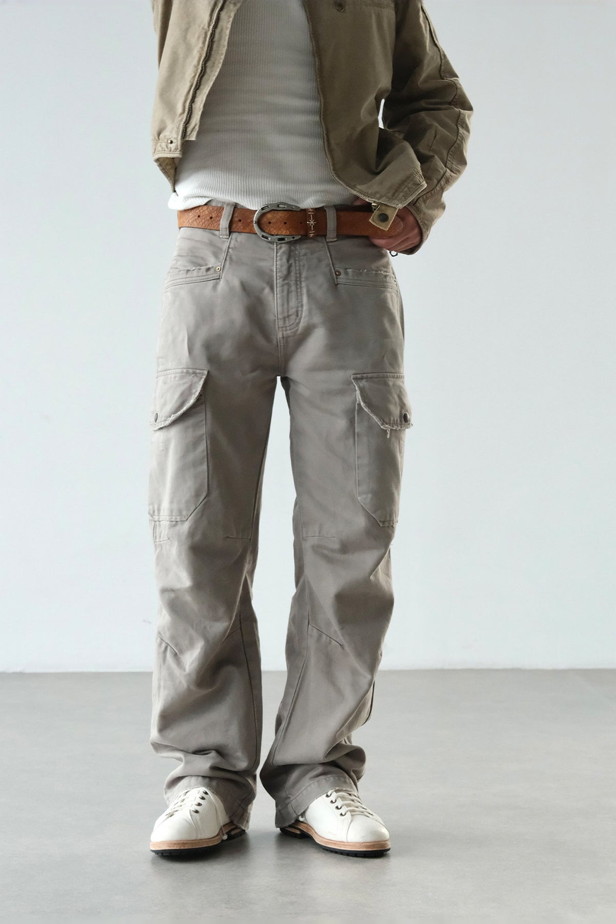 NEIGBORL Retro Multi-Pocket Straight-Leg Cargo Pants — half body