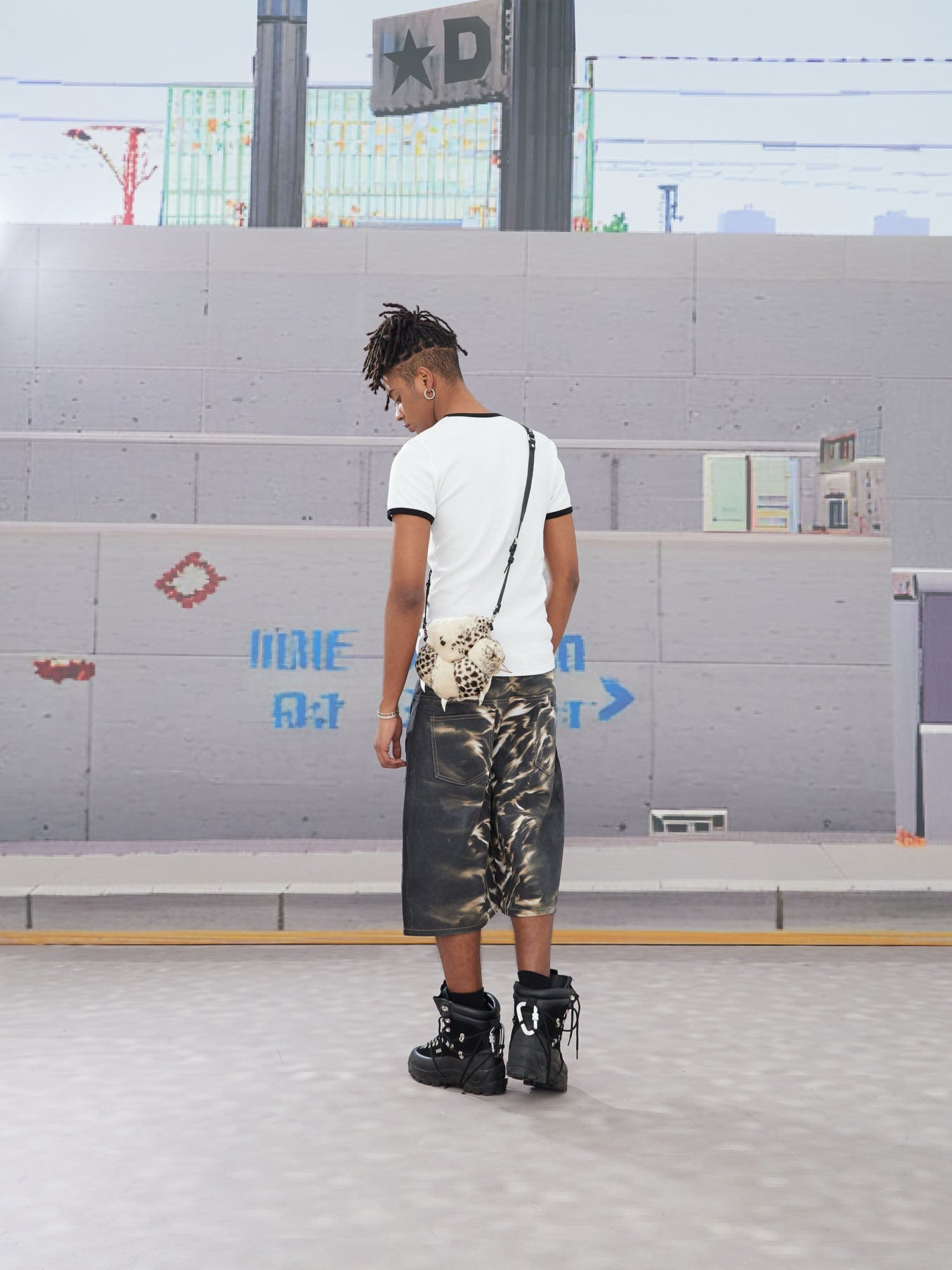 国内で当店のみ DND4DES - Hand-Painted Leopard Print Shorts DND4DES Abstract Leopard Double-Waistband Denim Shorts