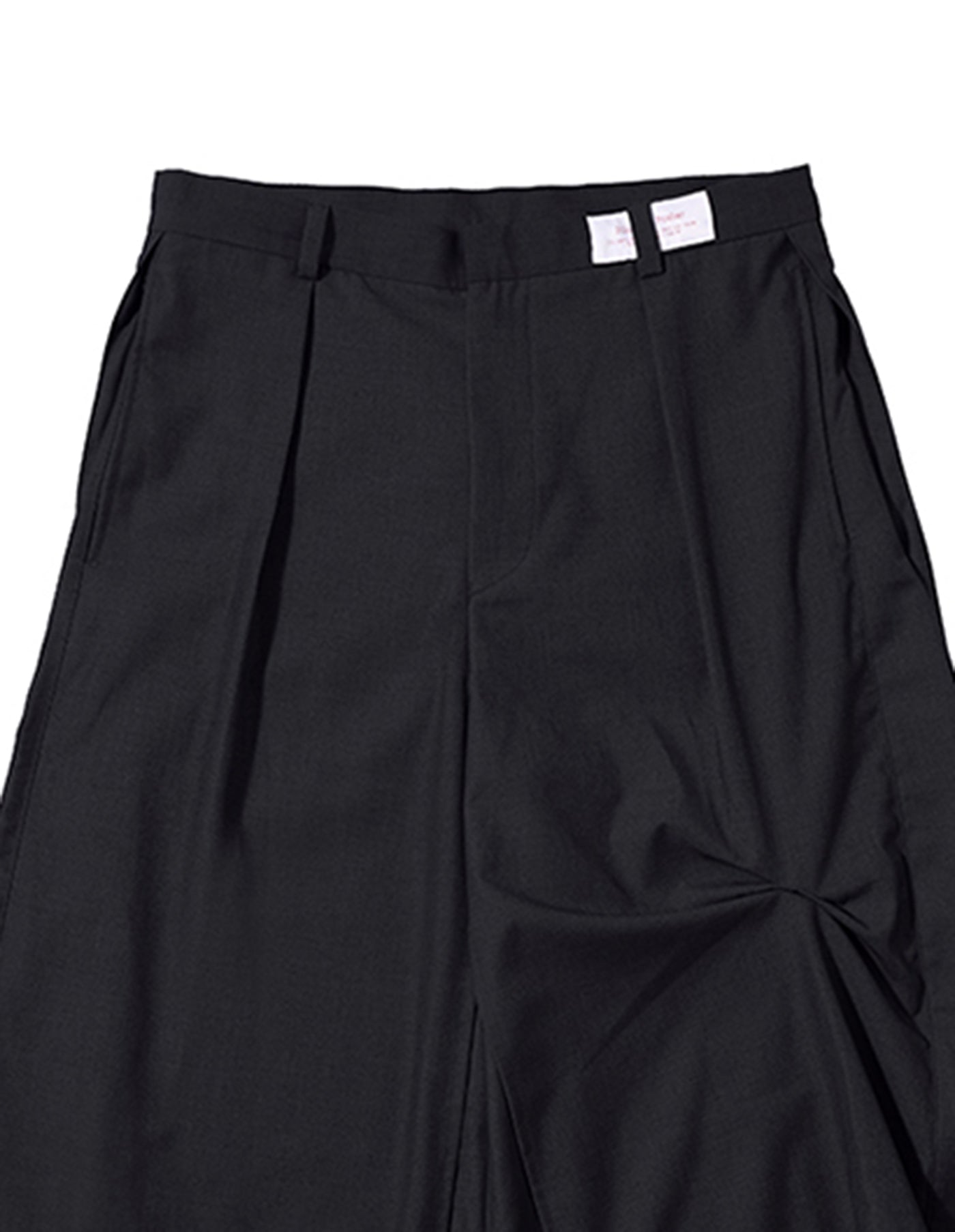 MIICHOUS Essential Pleated Oversize Shorts