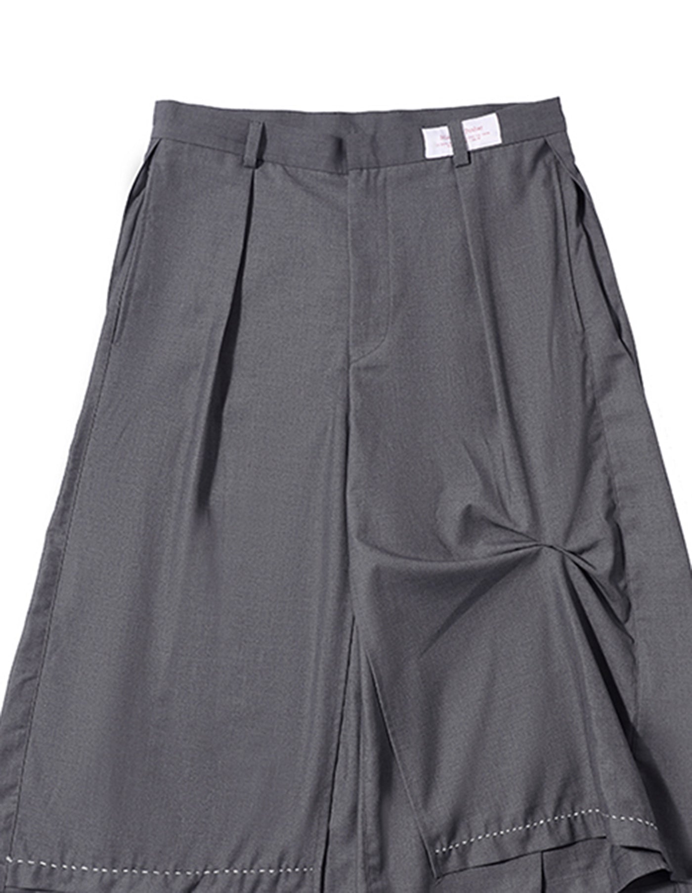 MIICHOUS Essential Pleated Oversize Shorts