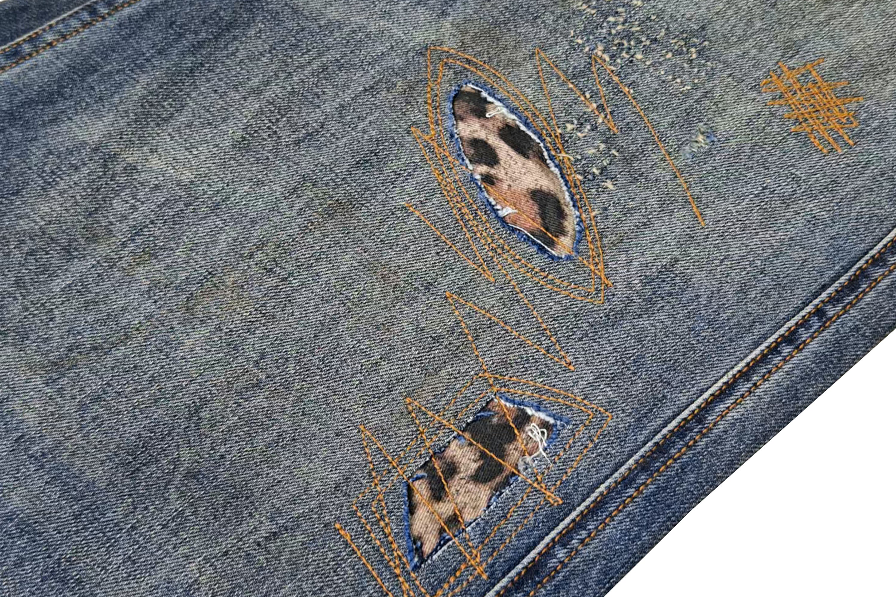 FACEONLAB Grunge Distressed Straight-Leg Jeans