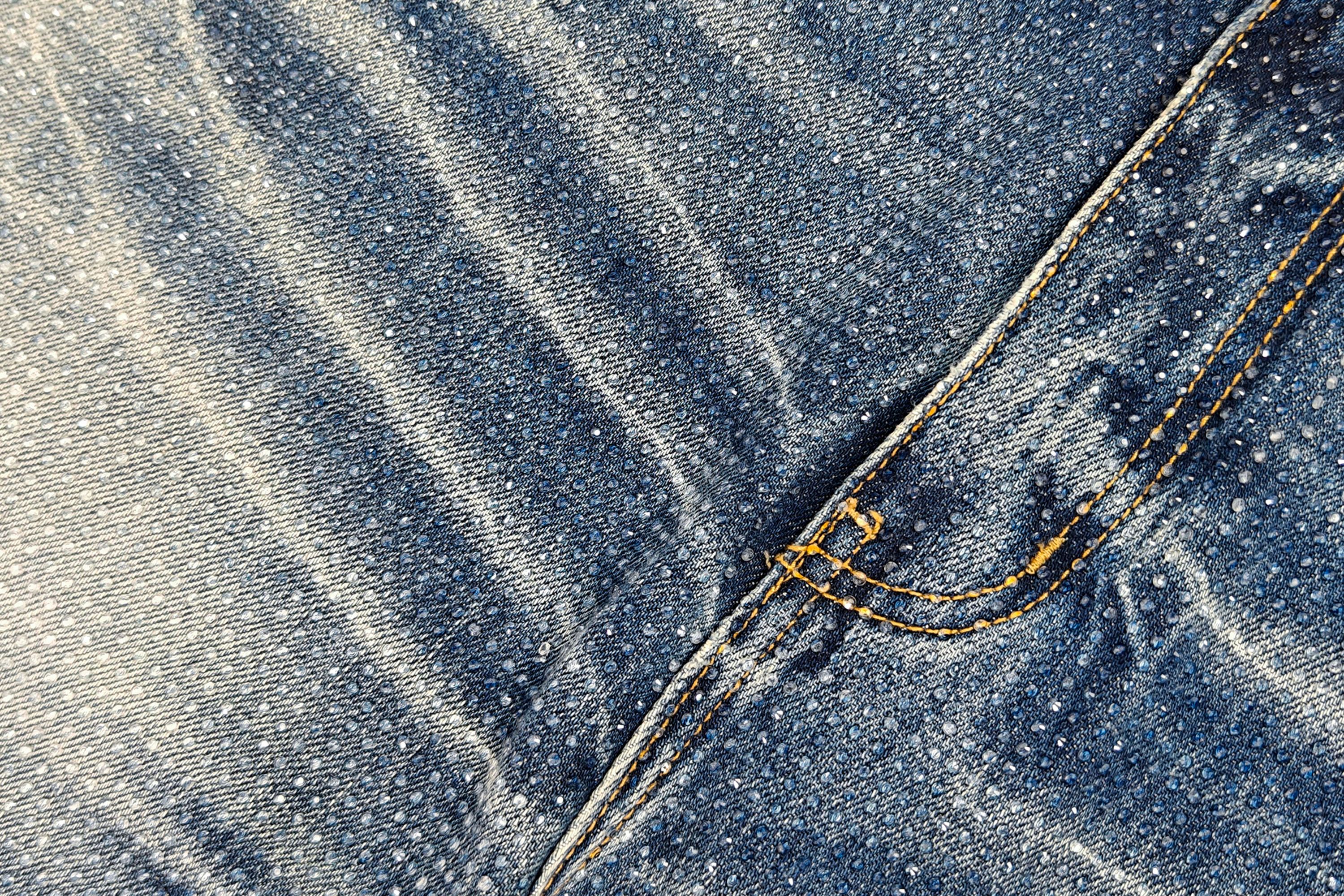 FACEONLAB Crystal Rhinestone Serpent Washed Straight-Leg Jeans
