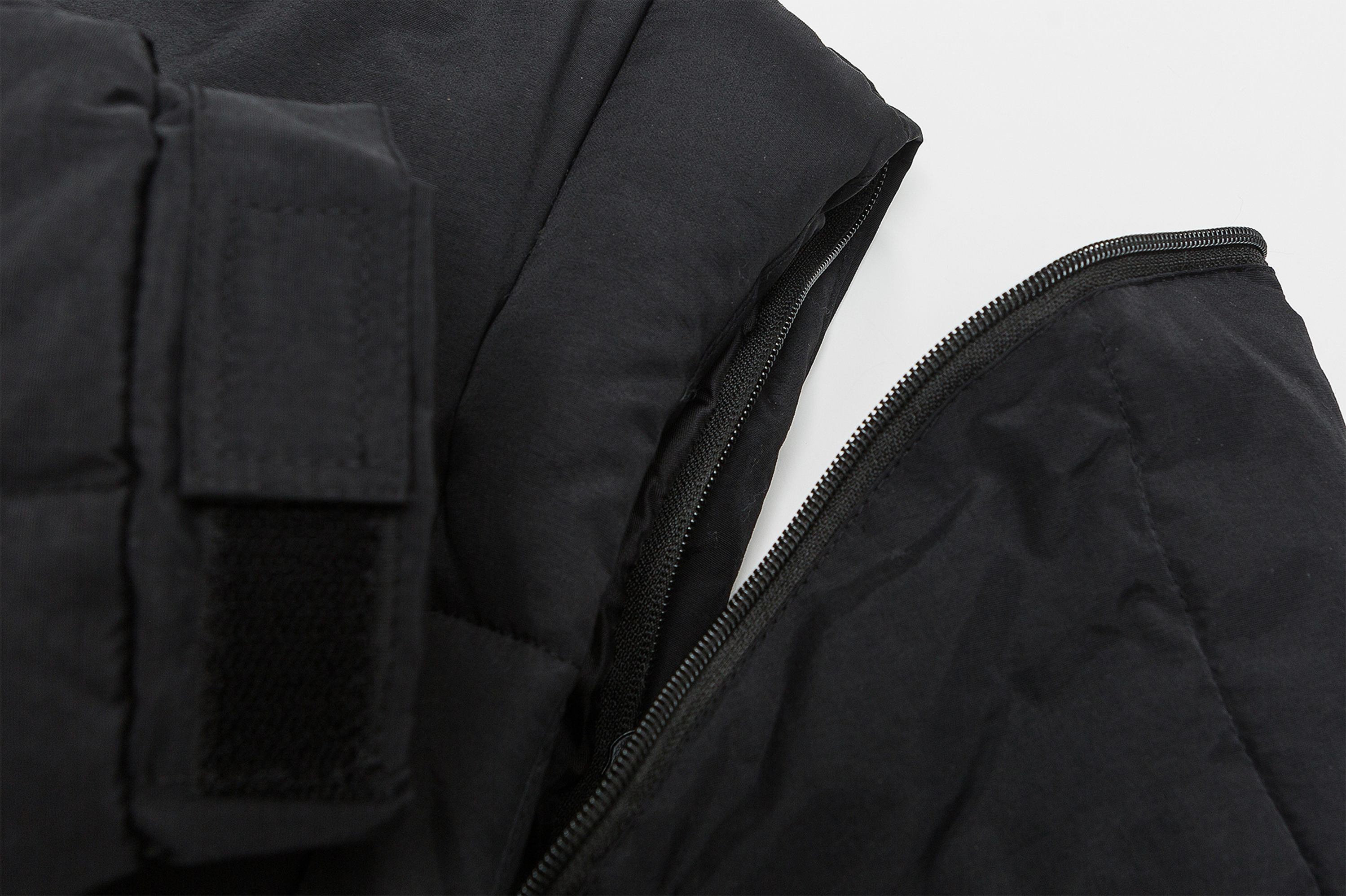 ME DA IGUAL Detachable Sleeve Stand-Collar Quilted Jacket