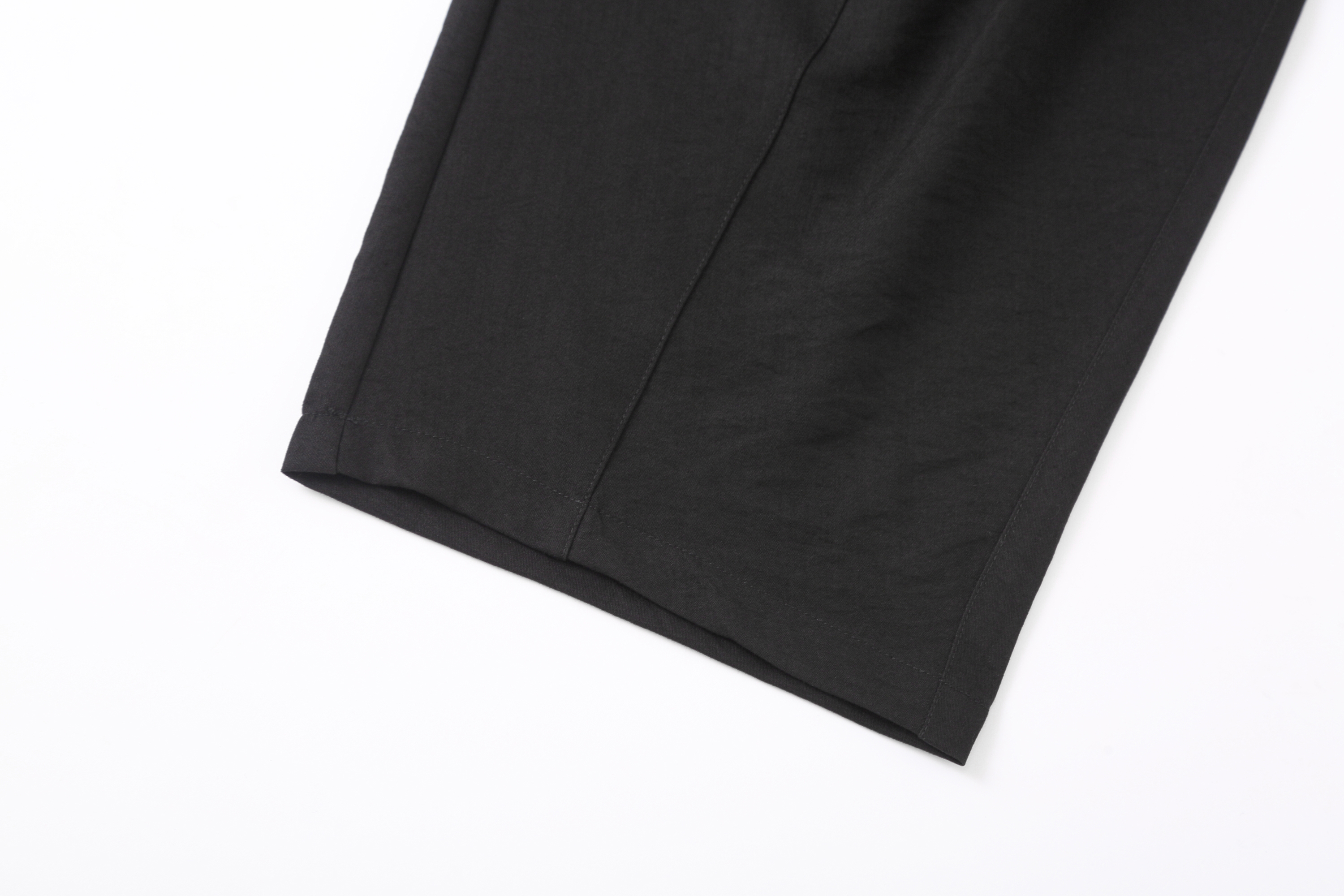 CLP Draped Elastic-Waist Curved Trousers