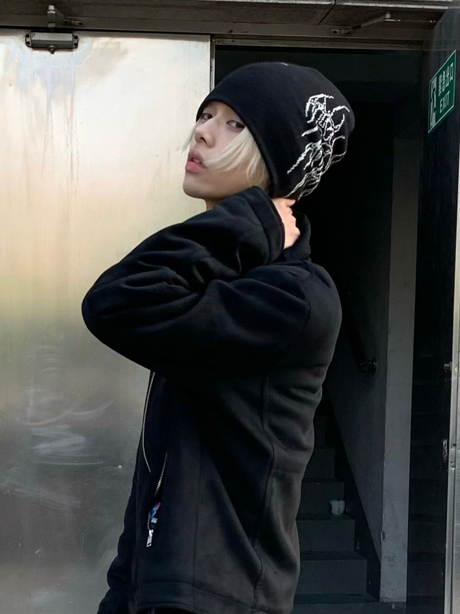 REBEL WAVE Bone Graphic Beanie